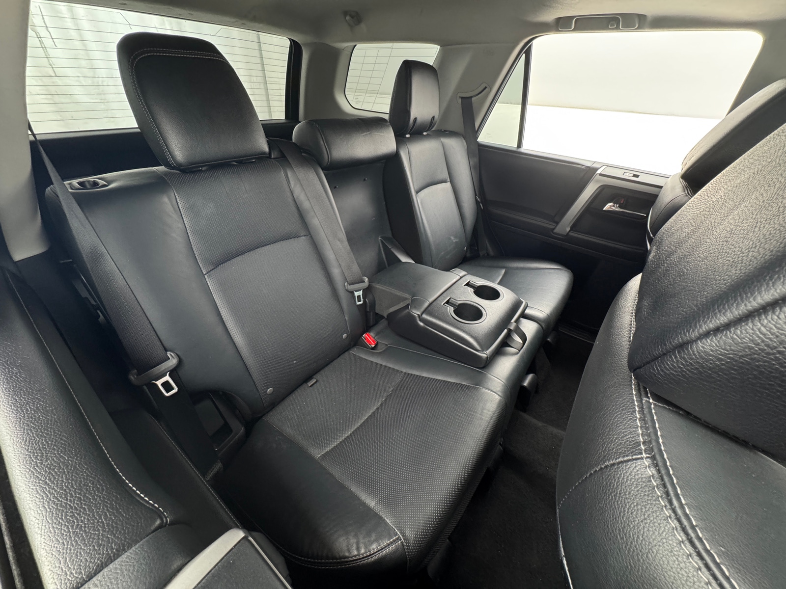 Thumbnail: 2015 Toyota 4Runner - 6