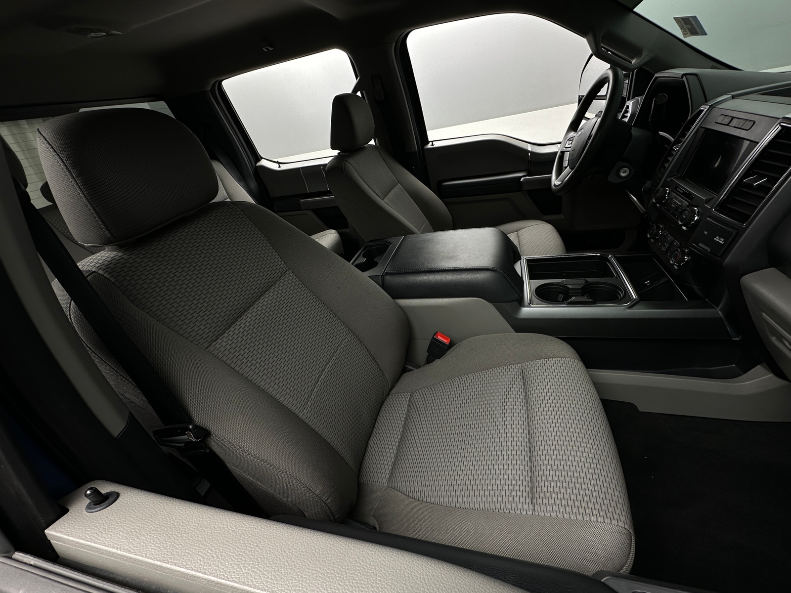 Thumbnail: 2022 Ford Econoline - 2