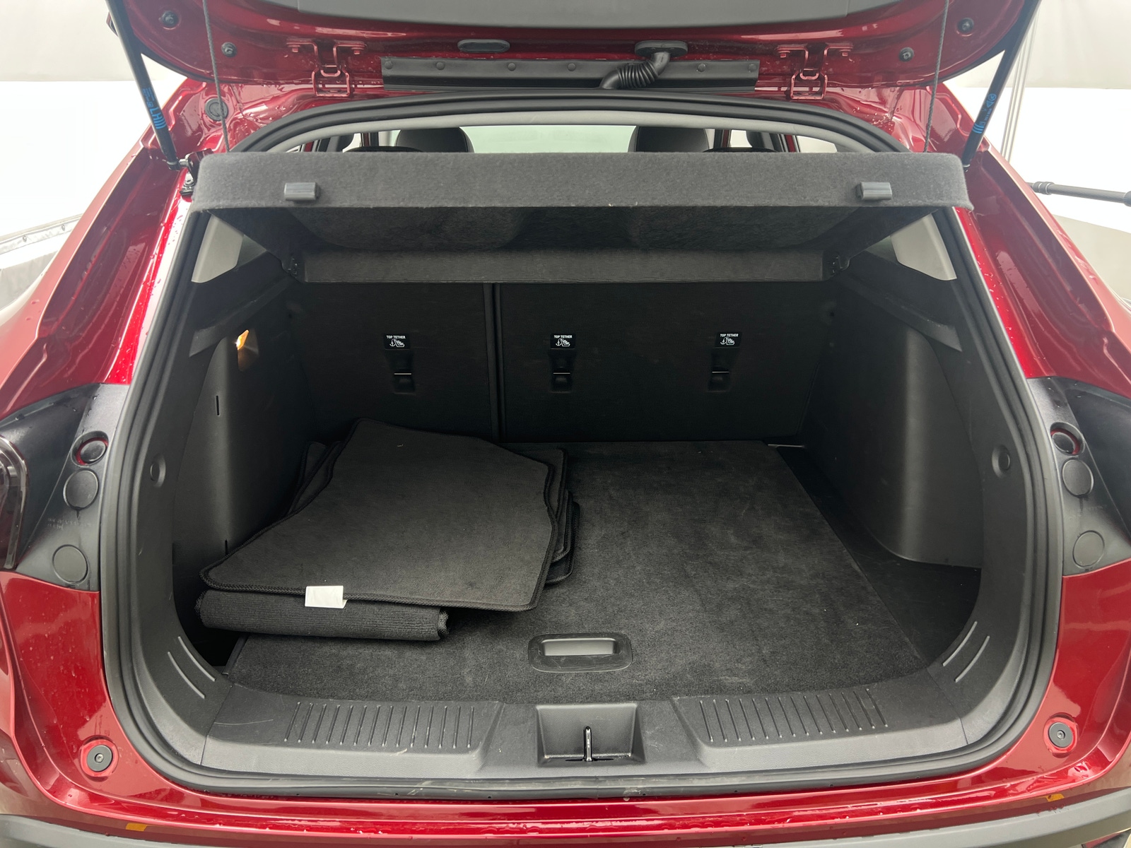 Thumbnail: 2025 Chevrolet Trax - 7