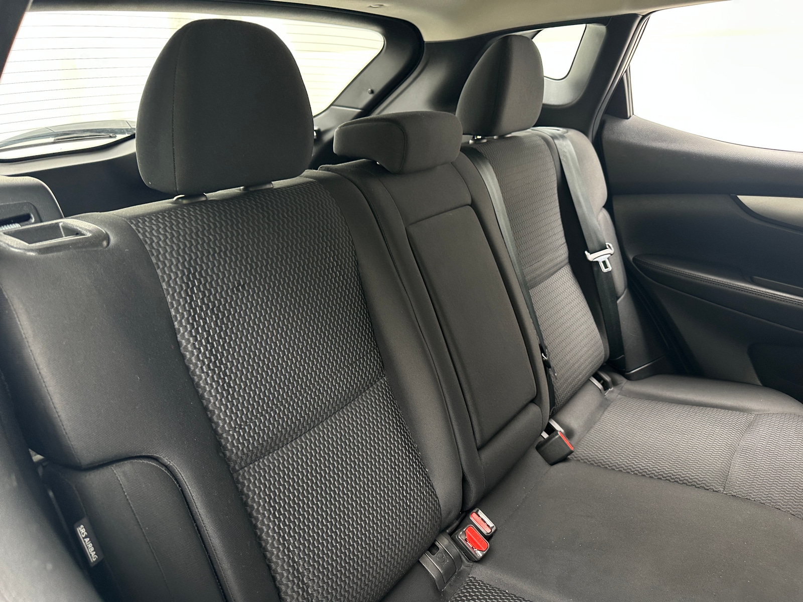 Thumbnail: 2022 Nissan Rogue Sport - 6