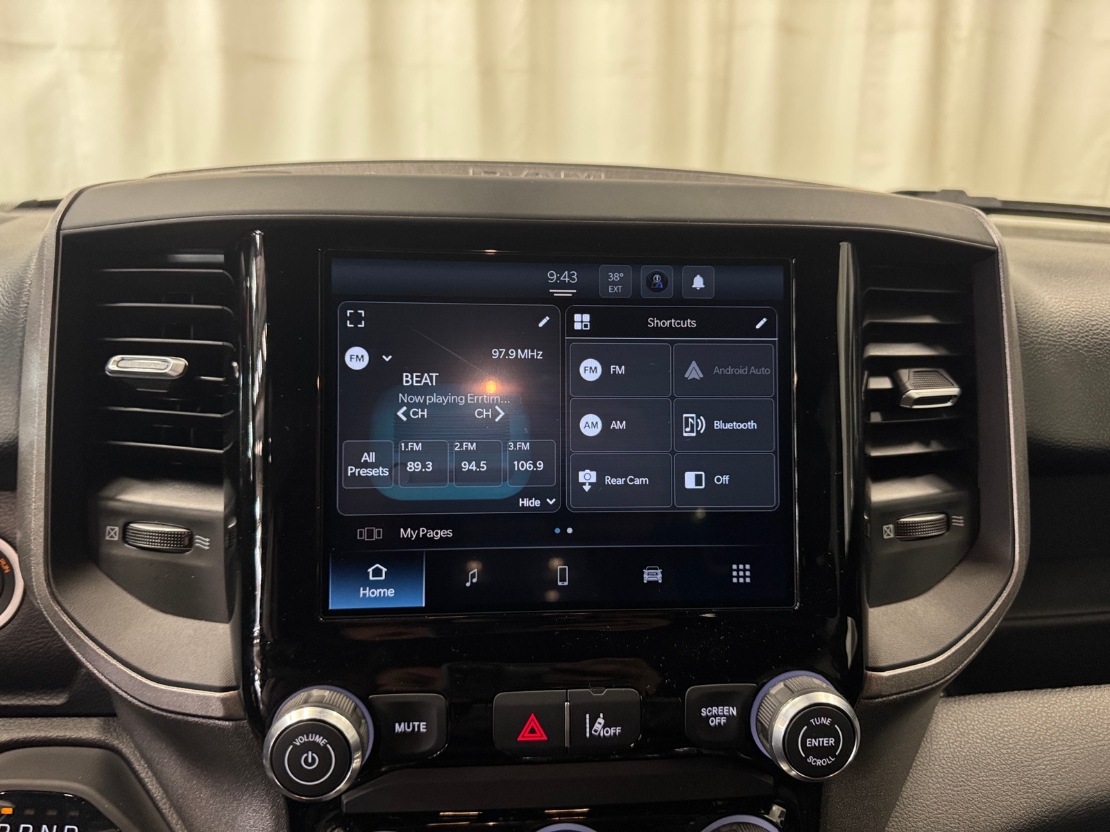 Thumbnail: 2025 RAM 1500 - 4