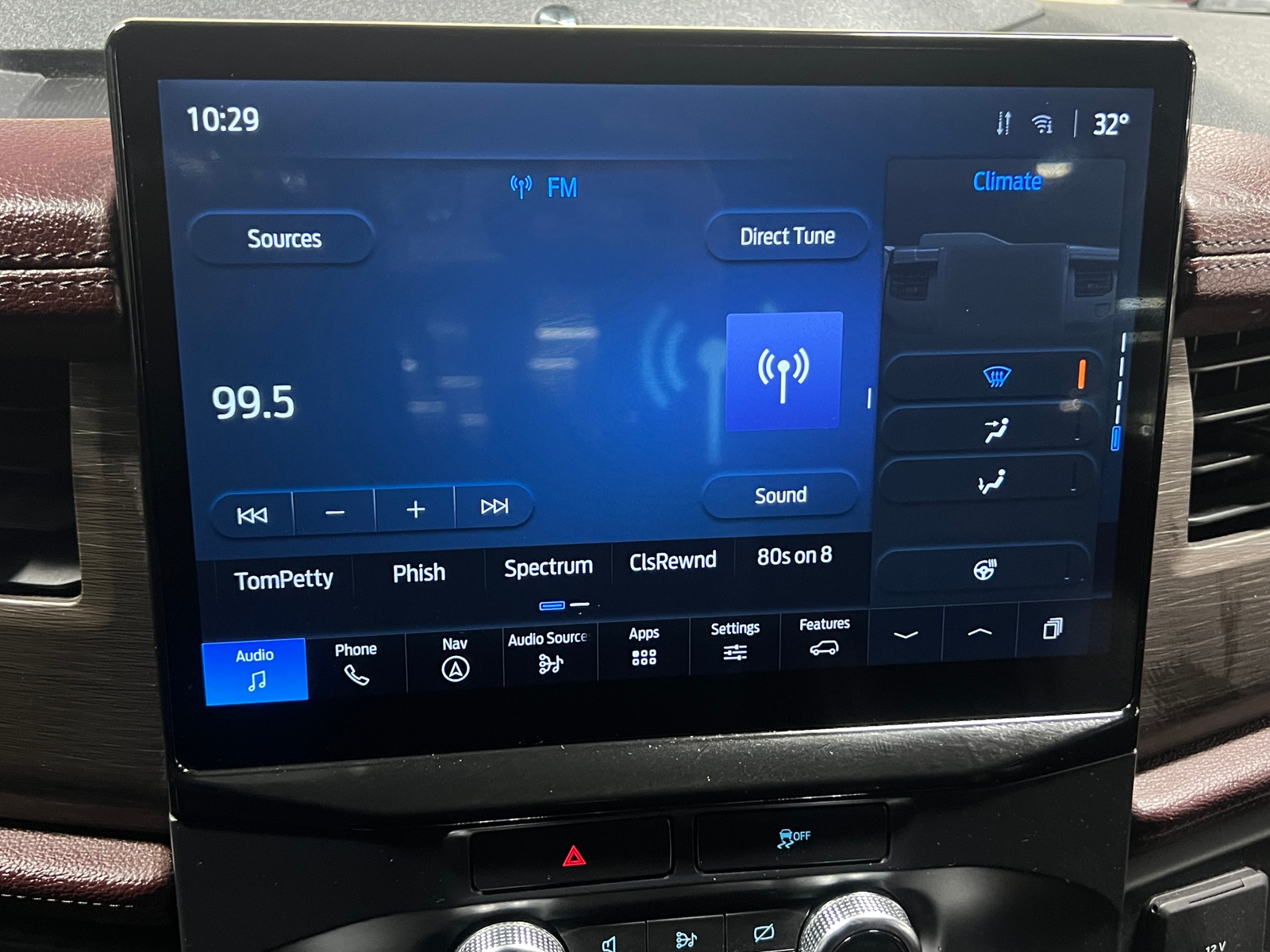 Thumbnail: 2022 Ford Expedition - 3