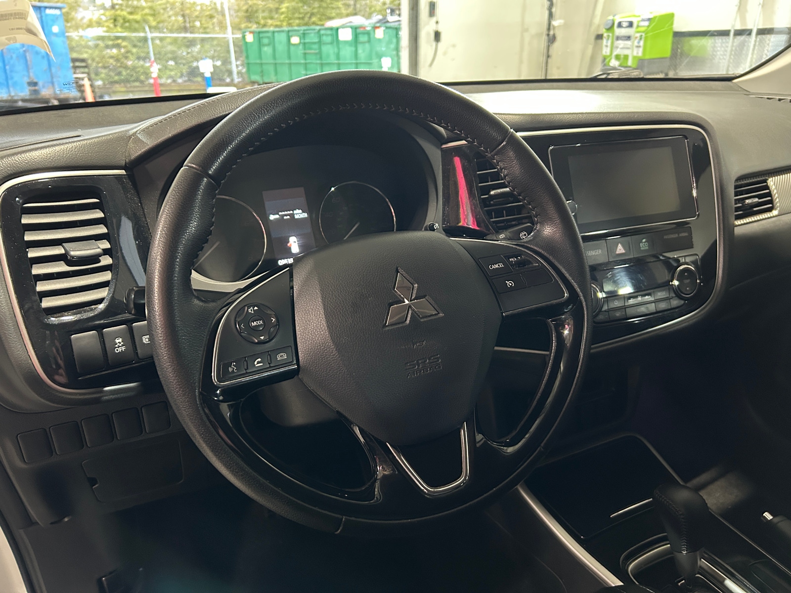 Thumbnail: 2018 Mitsubishi Outlander - 5