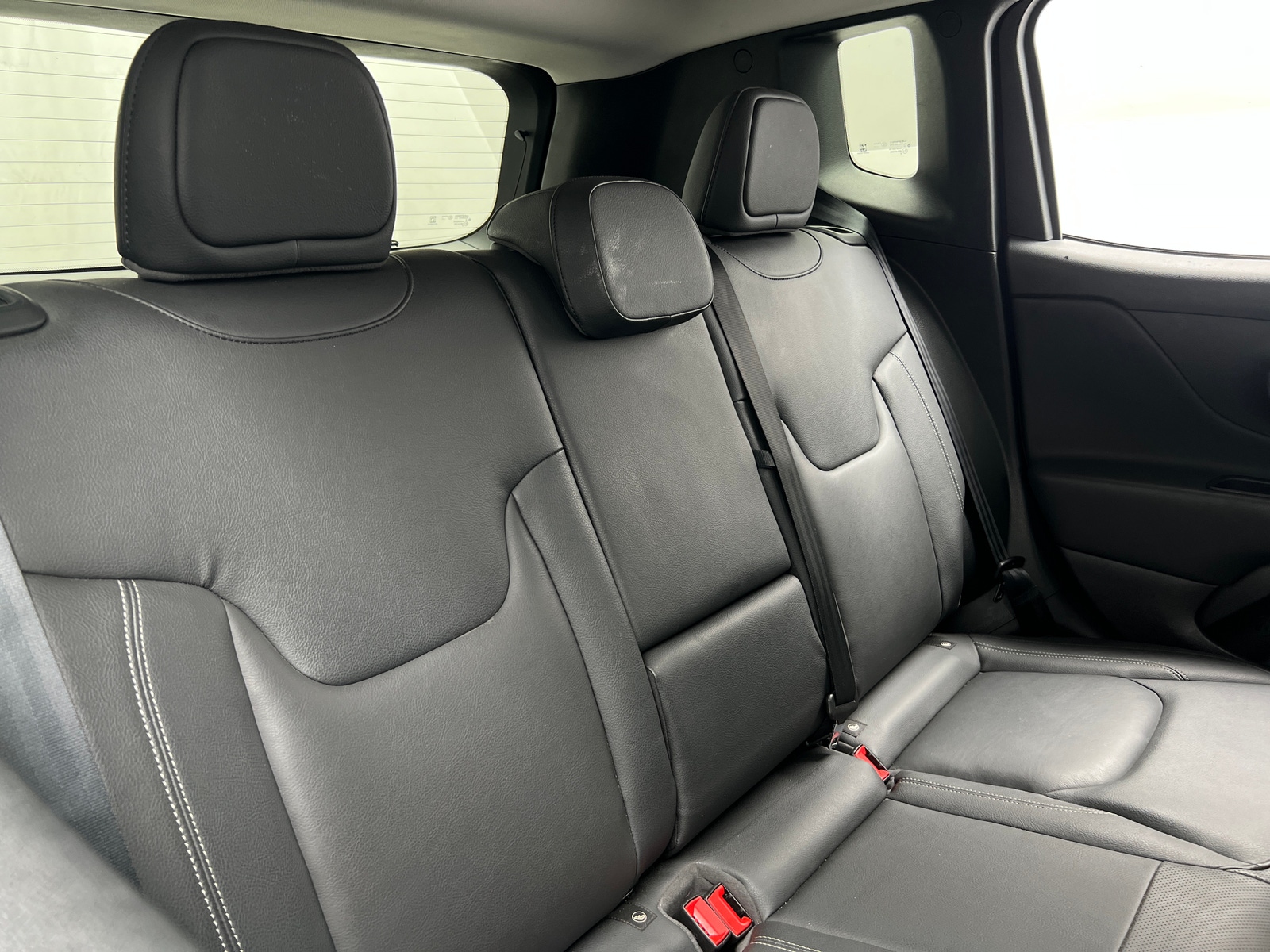 Thumbnail: 2020 Jeep Renegade - 5