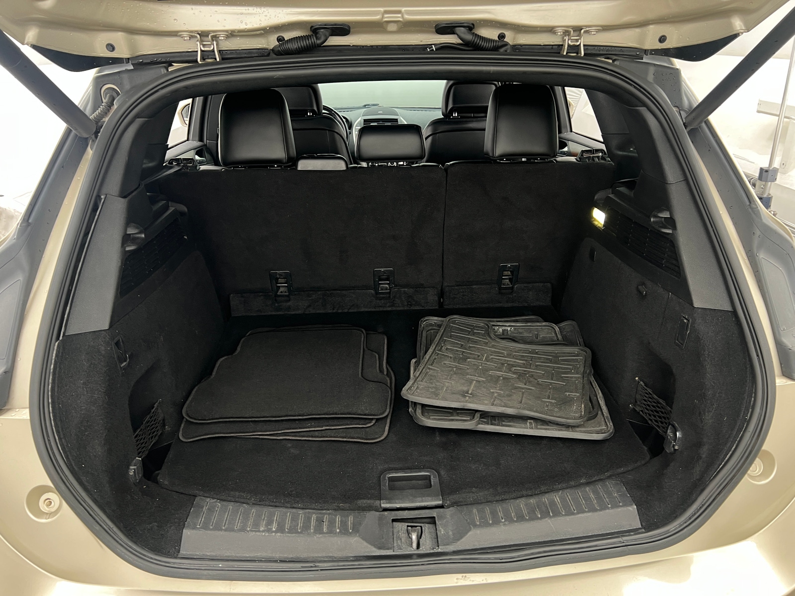 Thumbnail: 2017 Lincoln MKC - 6