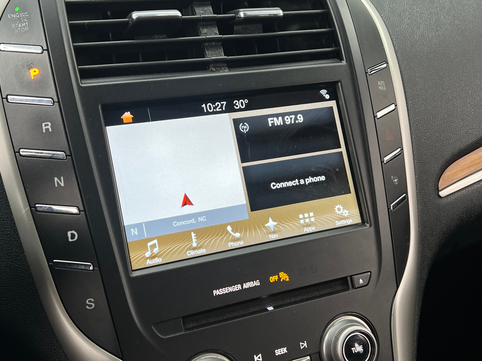 Thumbnail: 2017 Lincoln MKC - 3