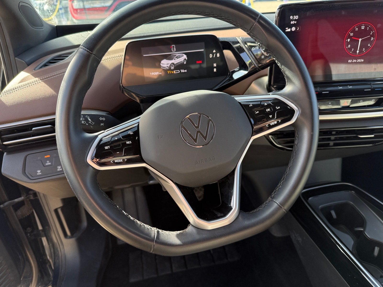 Thumbnail: 2023 Volkswagen ID.4 - 5