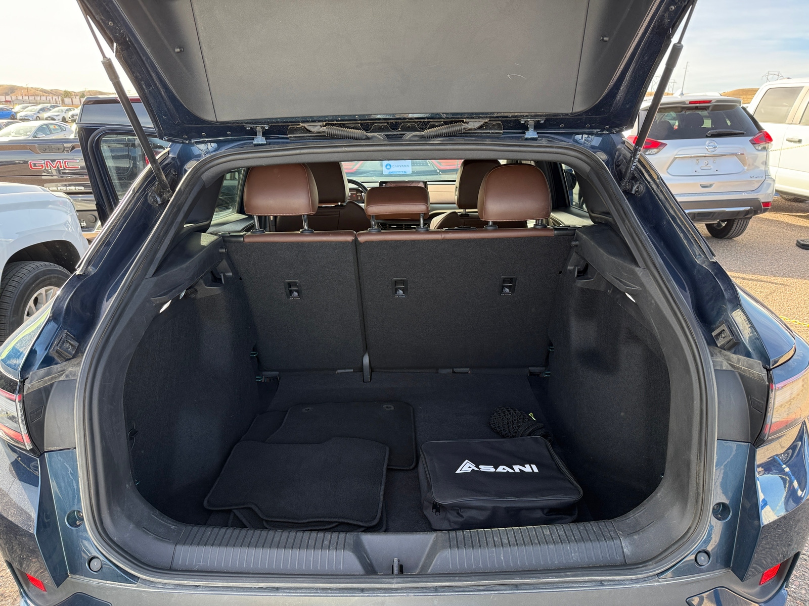 Thumbnail: 2023 Volkswagen ID.4 - 7