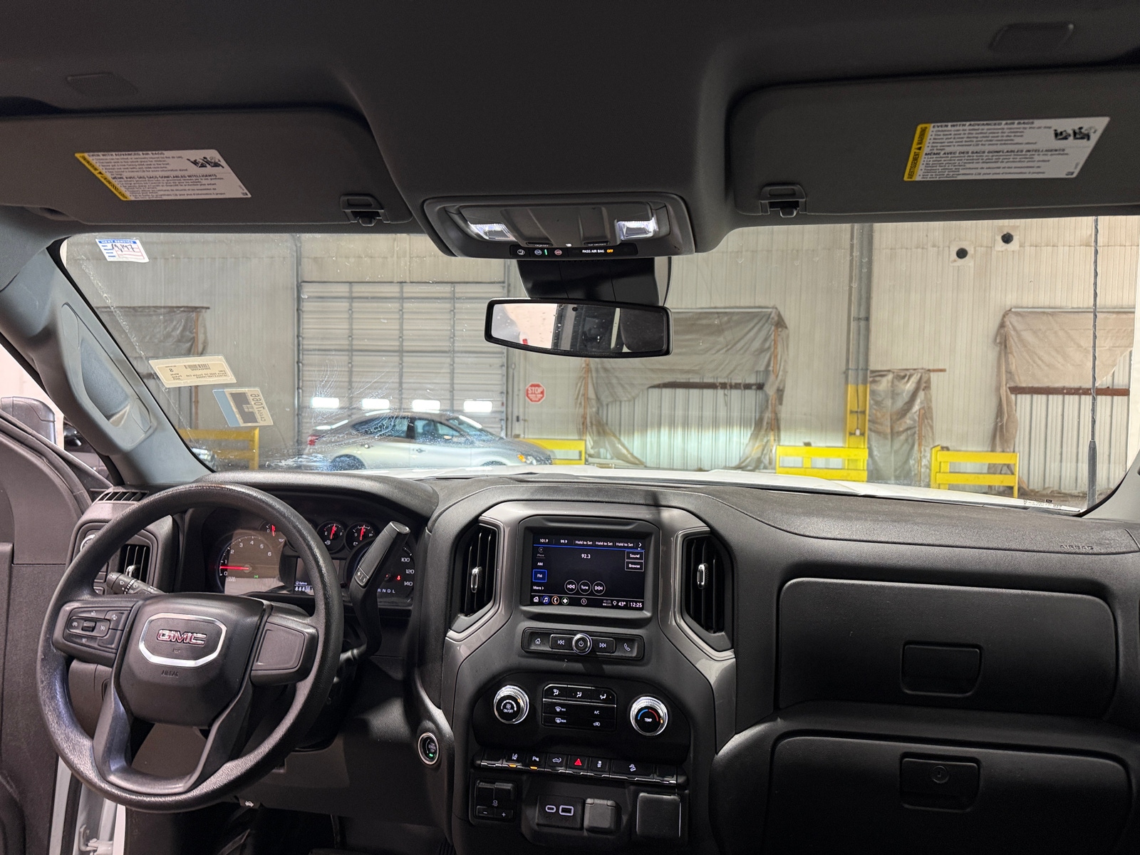 Thumbnail: 2025 GMC Sierra 2500 - 3