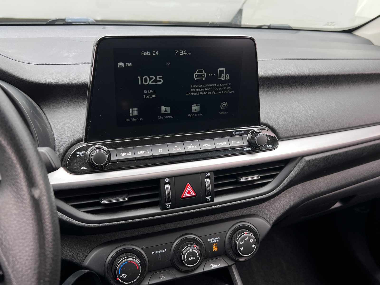 Thumbnail: 2020 Kia Forte - 4