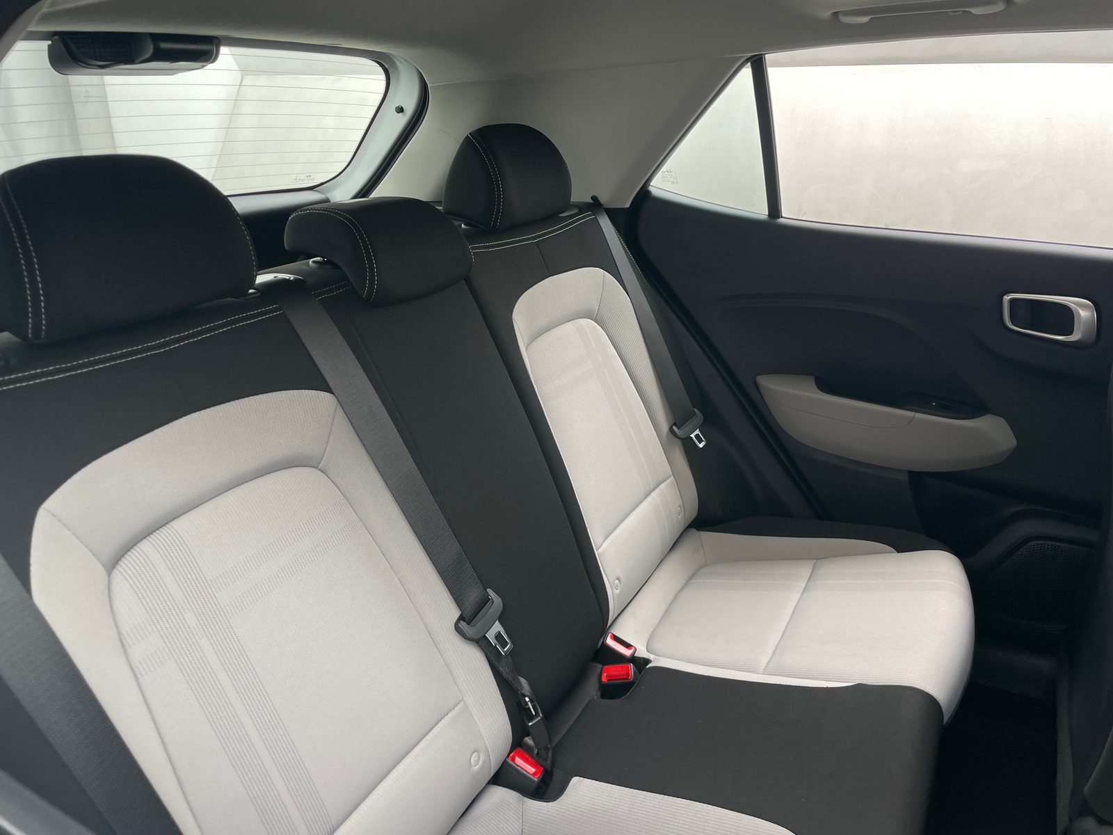 Thumbnail: 2025 Hyundai Venue - 6