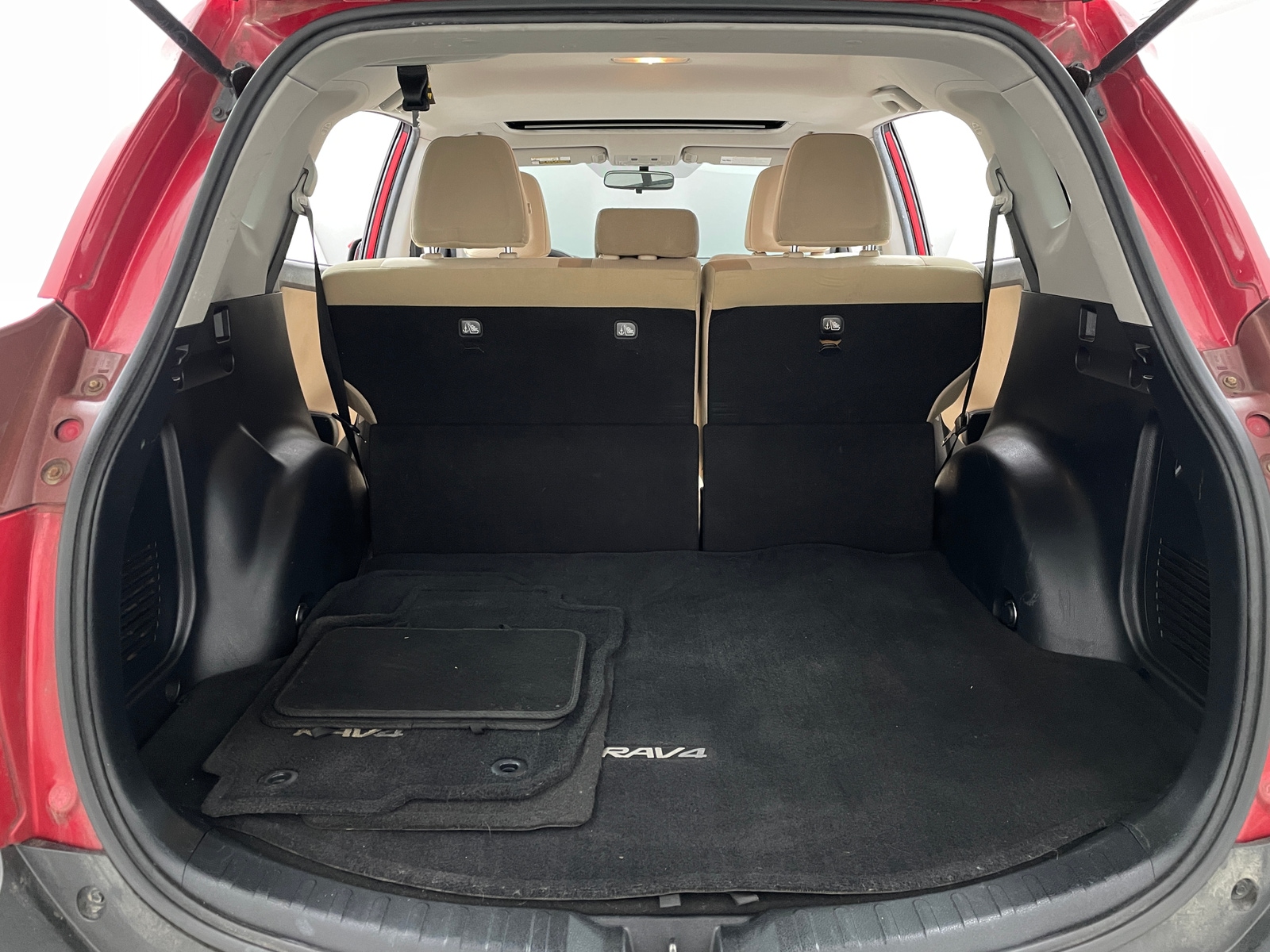 Thumbnail: 2015 Toyota RAV4 - 7