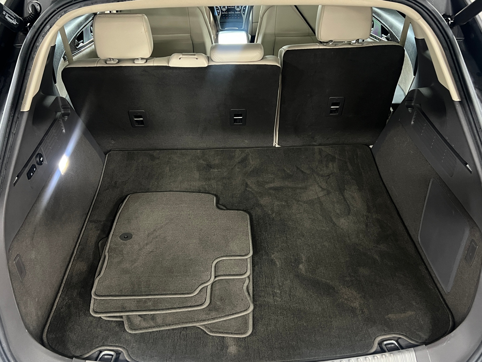 Thumbnail: 2020 Lincoln Nautilus - 6