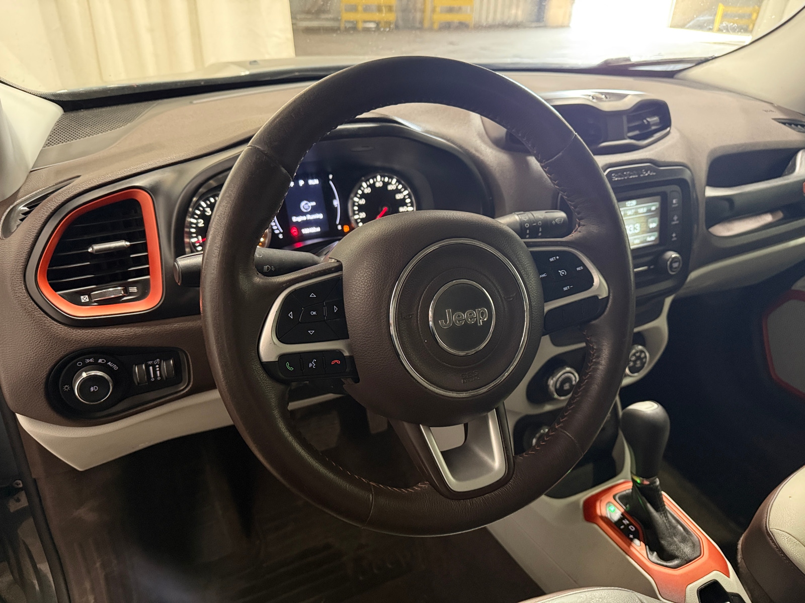 Thumbnail: 2017 Jeep Renegade - 5