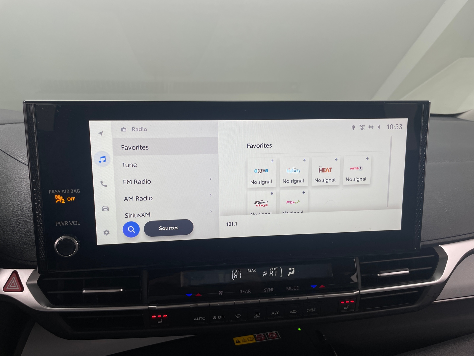 Thumbnail: 2025 Toyota Sienna - 3