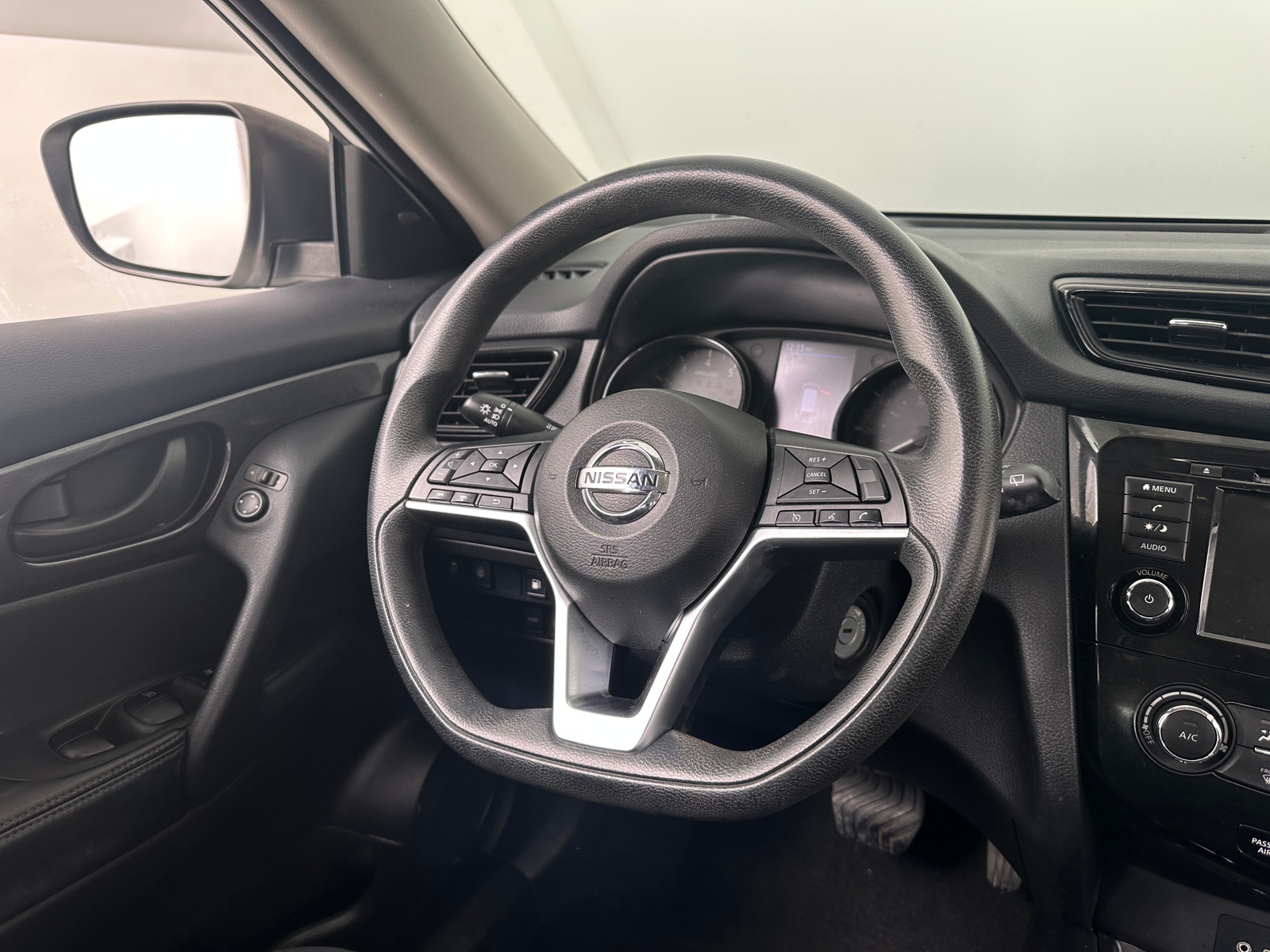 Thumbnail: 2019 Nissan Rogue - 5