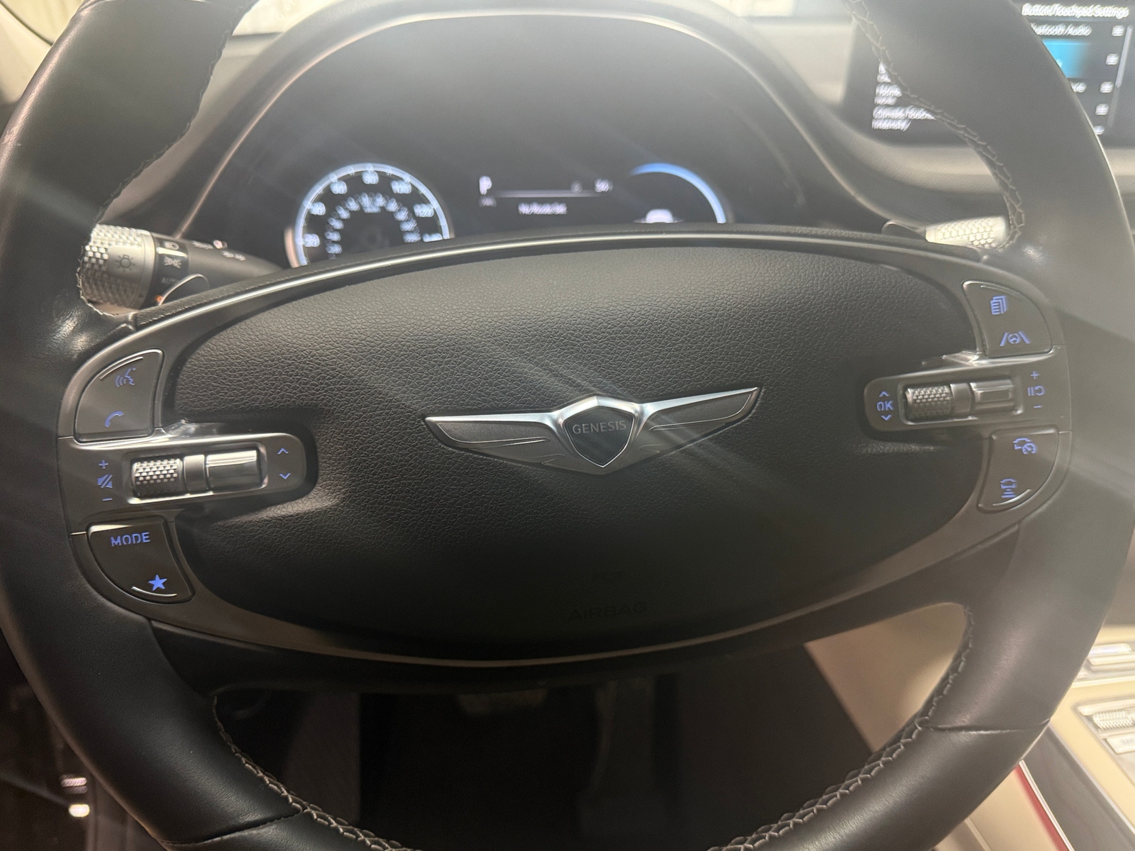 Thumbnail: 2024 Genesis GV70 - 4