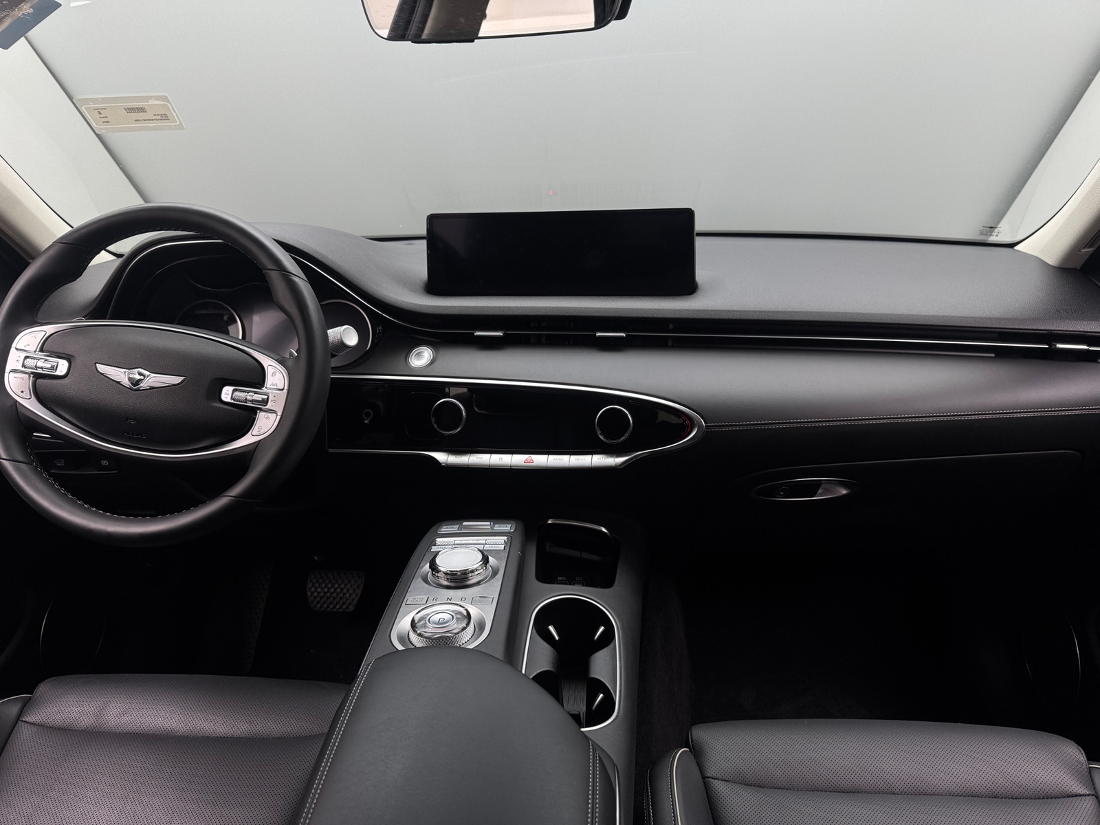 Thumbnail: 2024 Genesis GV70 - 2