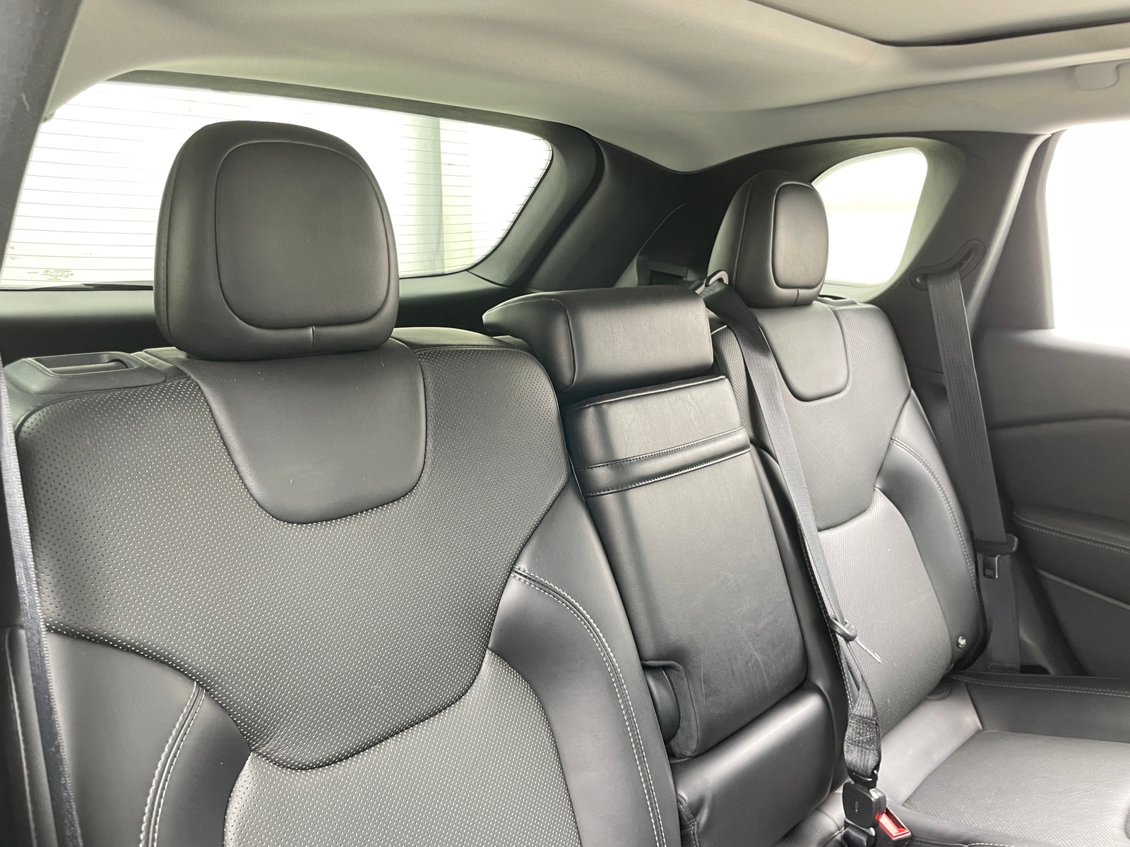 Thumbnail: 2019 Jeep Cherokee - 5