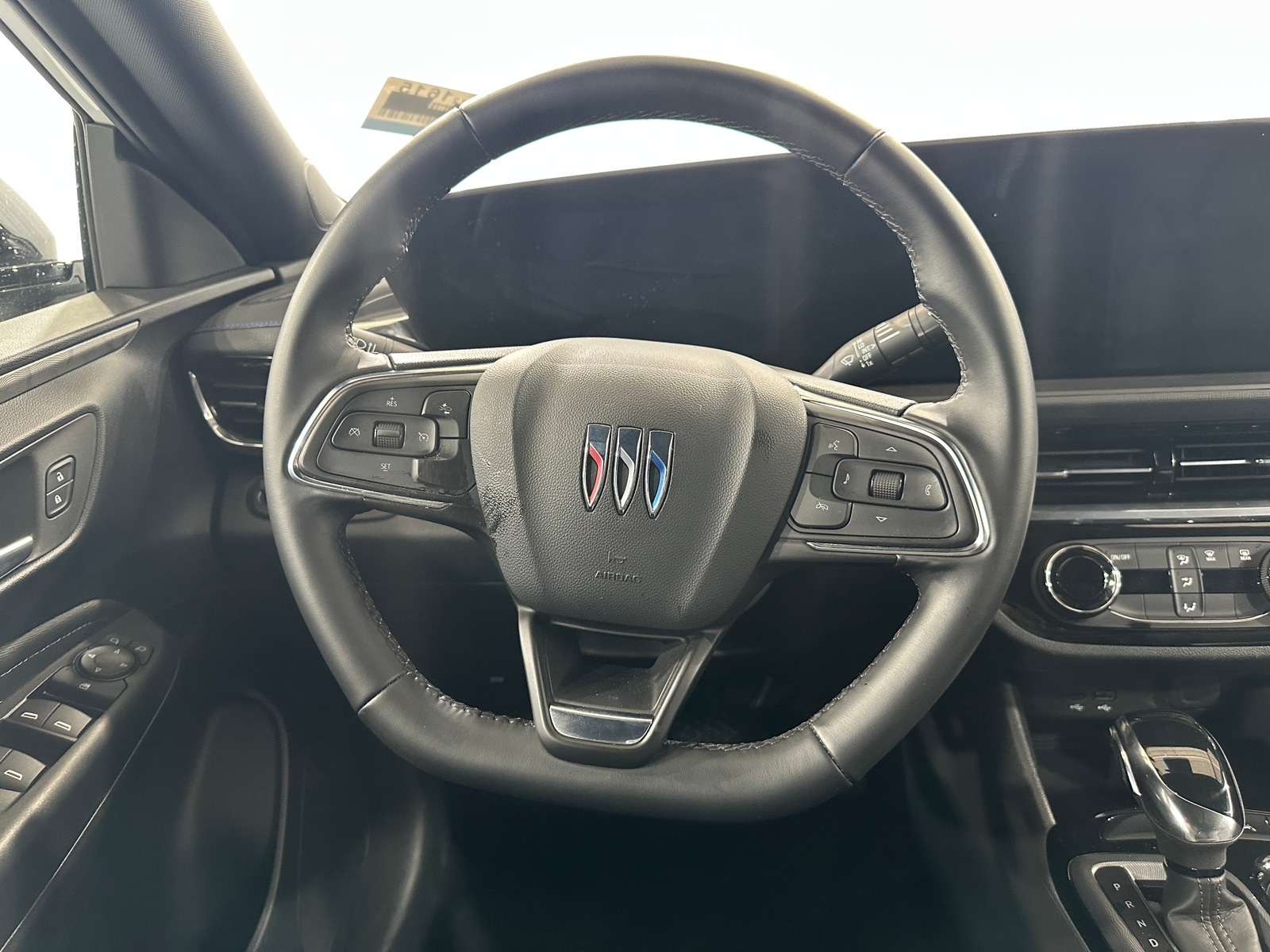 Thumbnail: 2025 Buick Envista - 4