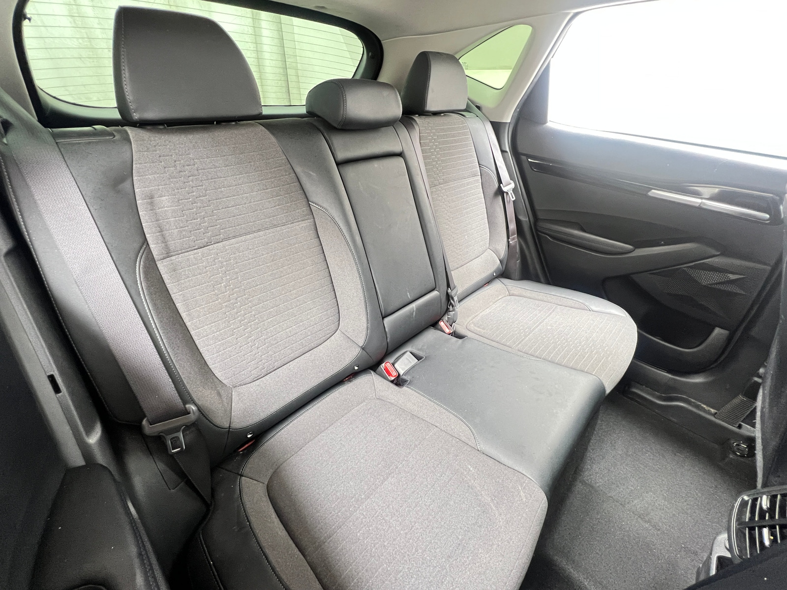 Thumbnail: 2023 Kia Seltos - 6