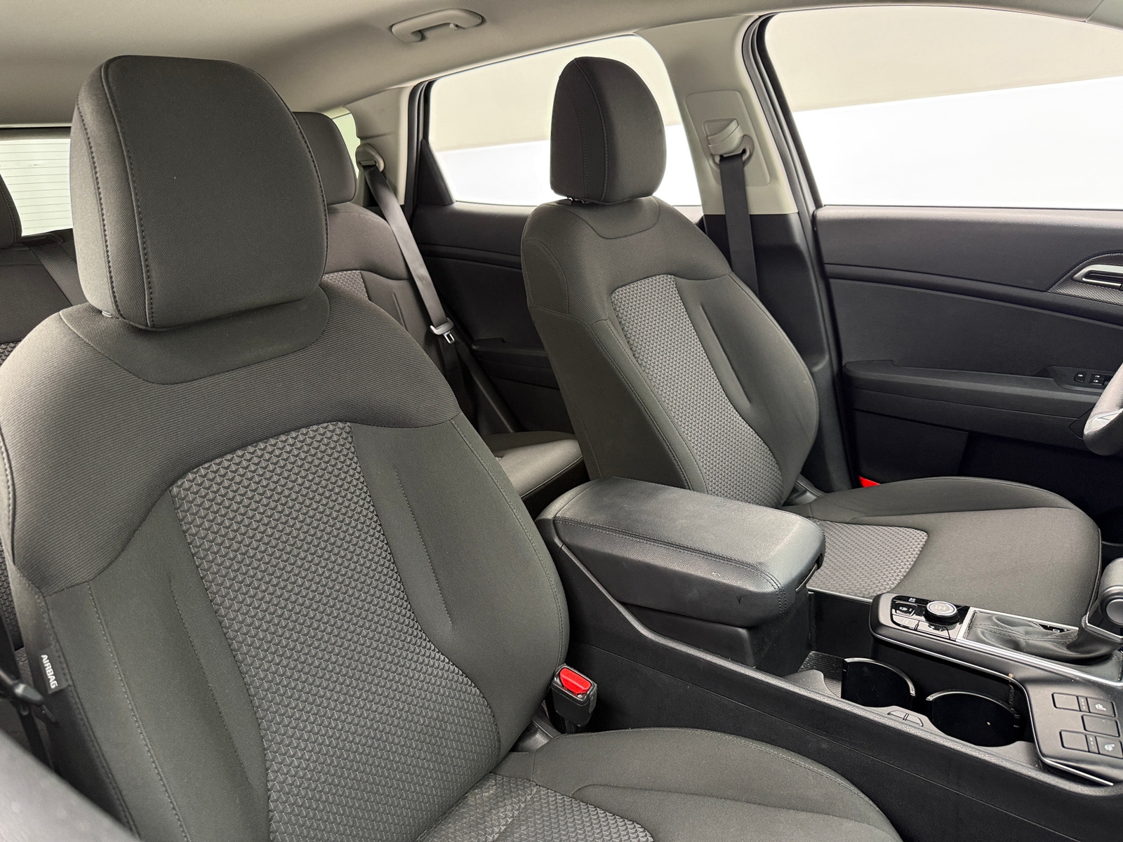 Thumbnail: 2025 Kia Sportage - 2