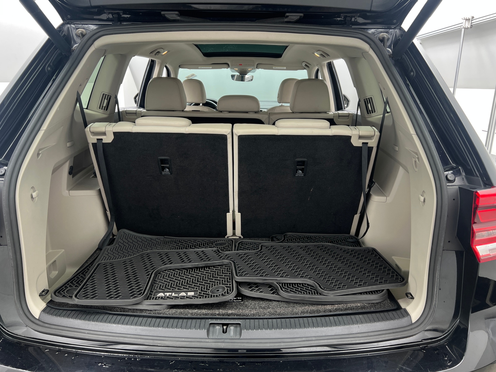 Thumbnail: 2019 Volkswagen Atlas - 6