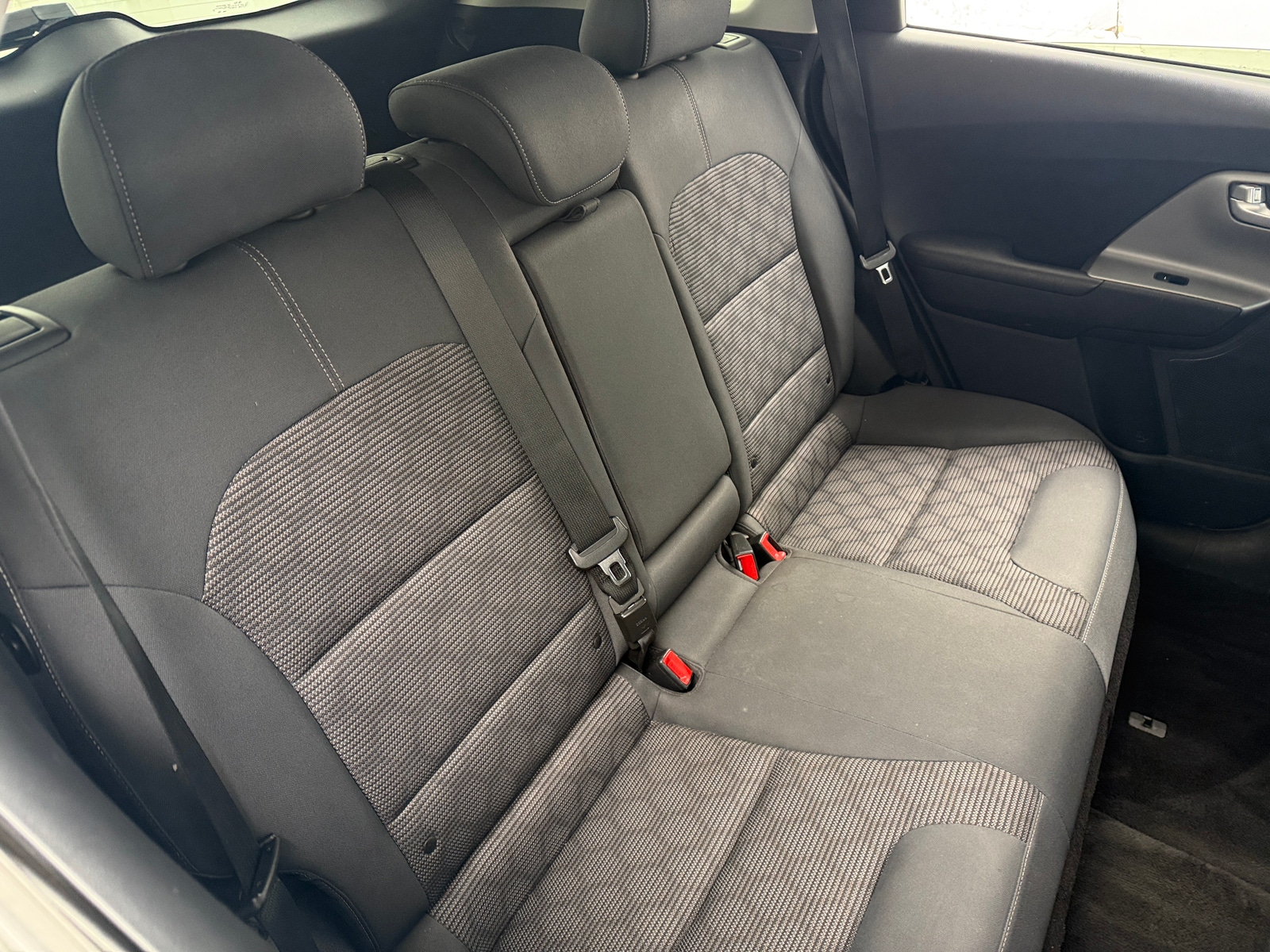 Thumbnail: 2019 Kia Niro - 6