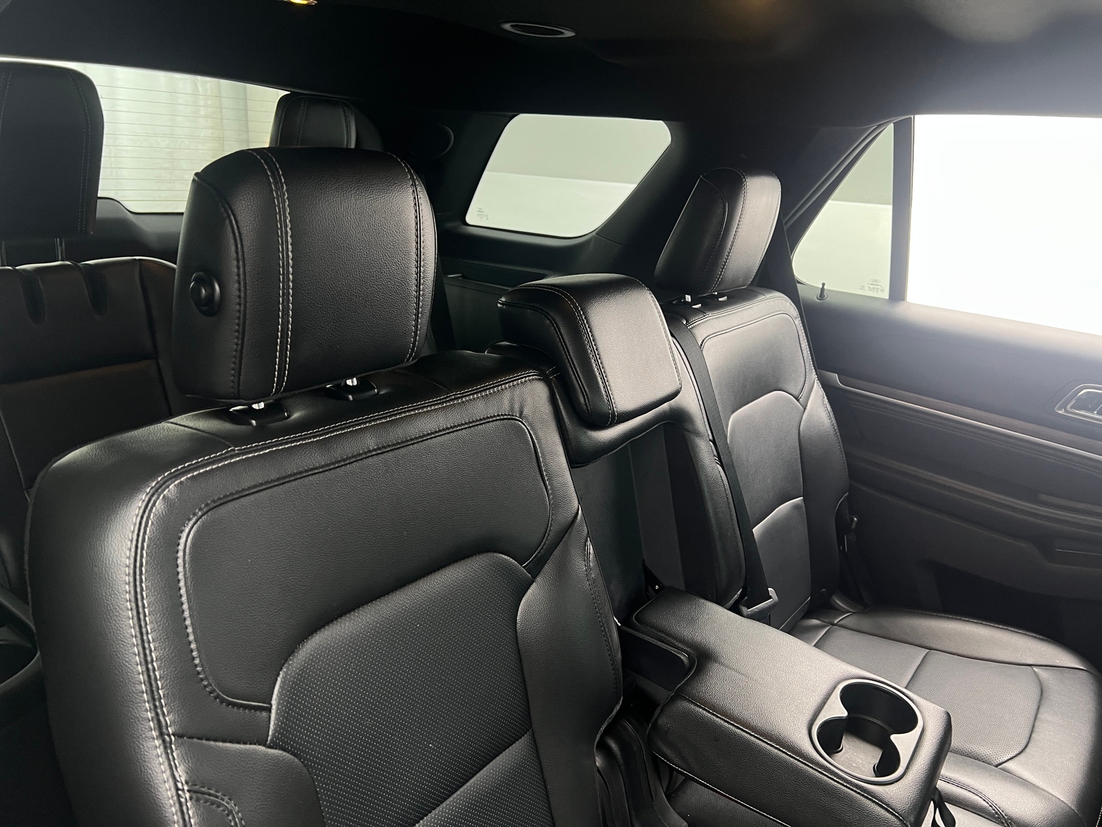 Thumbnail: 2018 Ford Explorer - 5