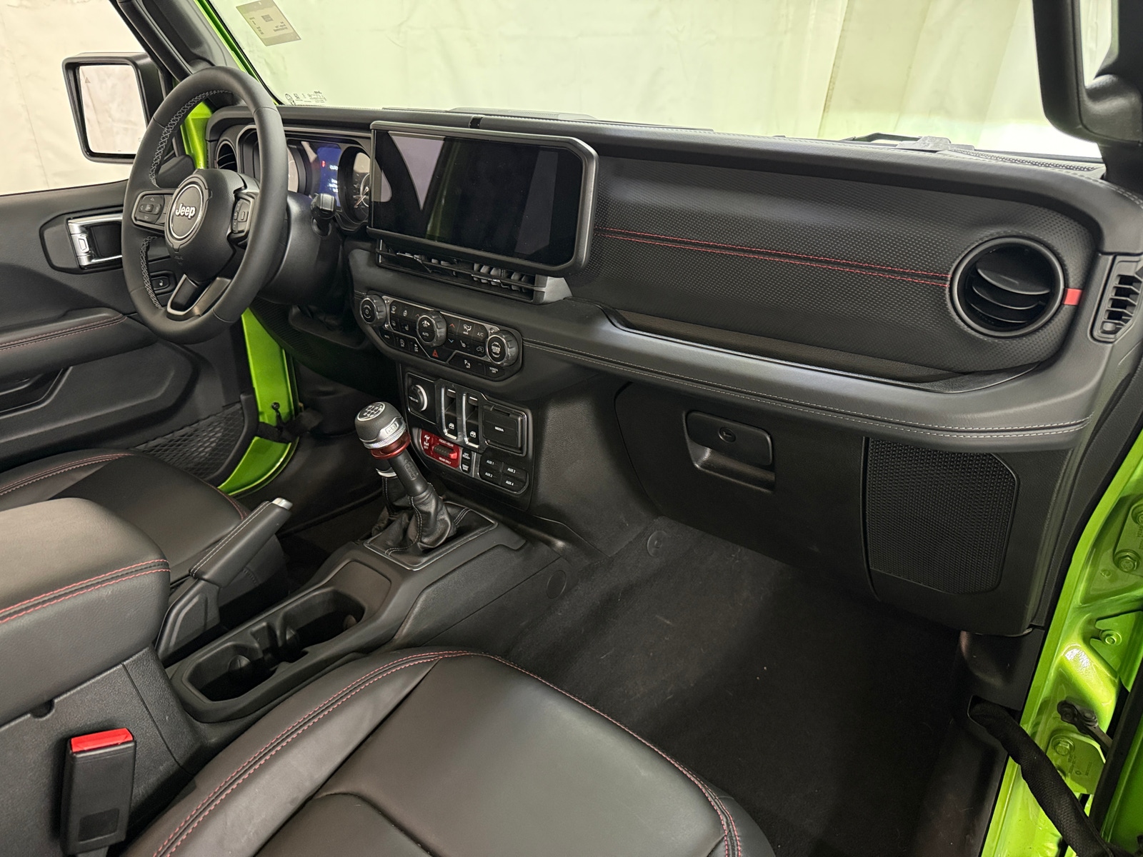 Thumbnail: 2025 Jeep Wrangler - 2