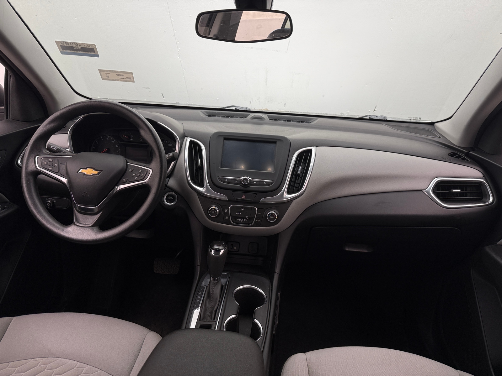 Thumbnail: 2018 Chevrolet Equinox - 3