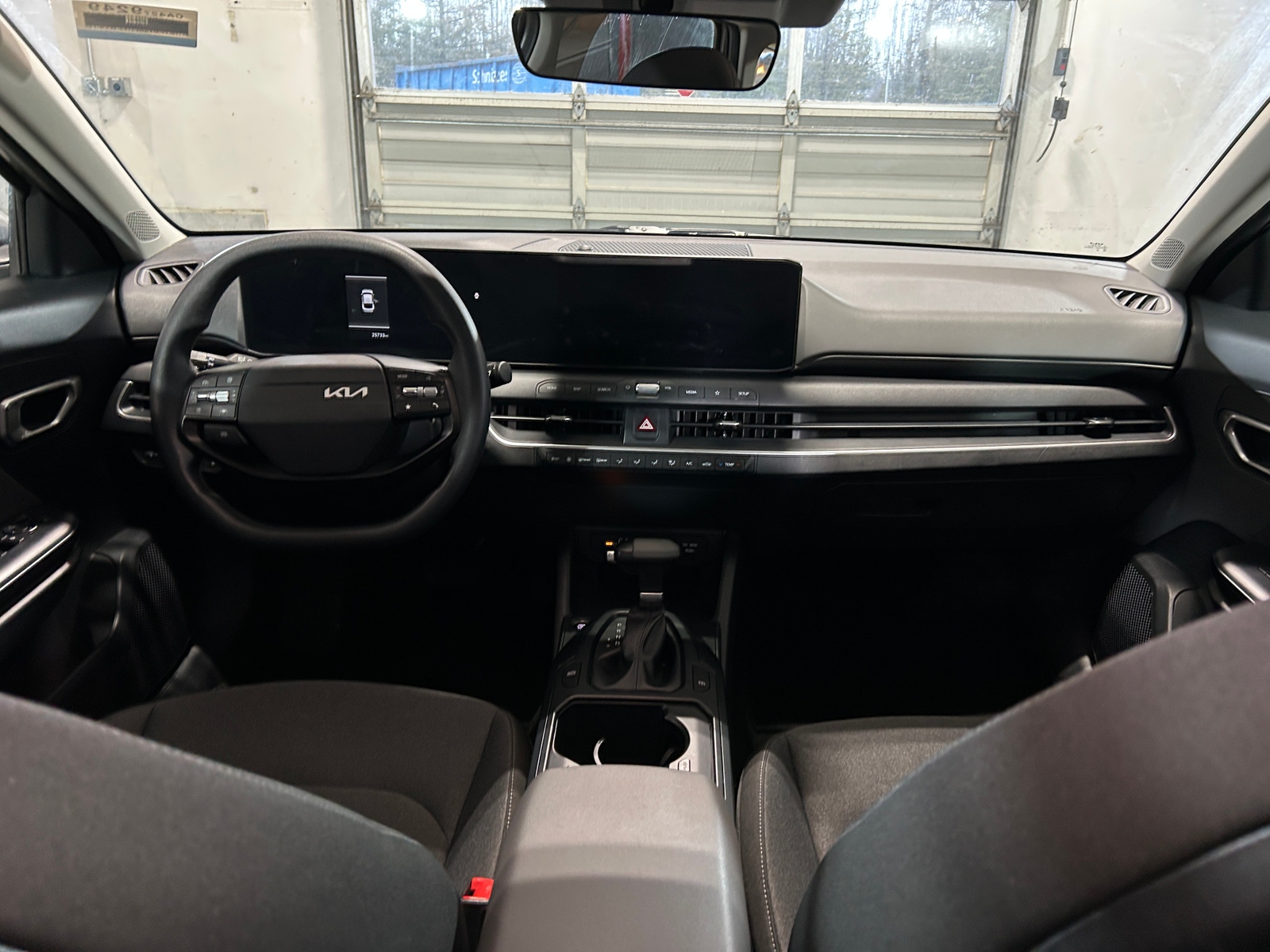 Thumbnail: 2025 Kia K4 - 3