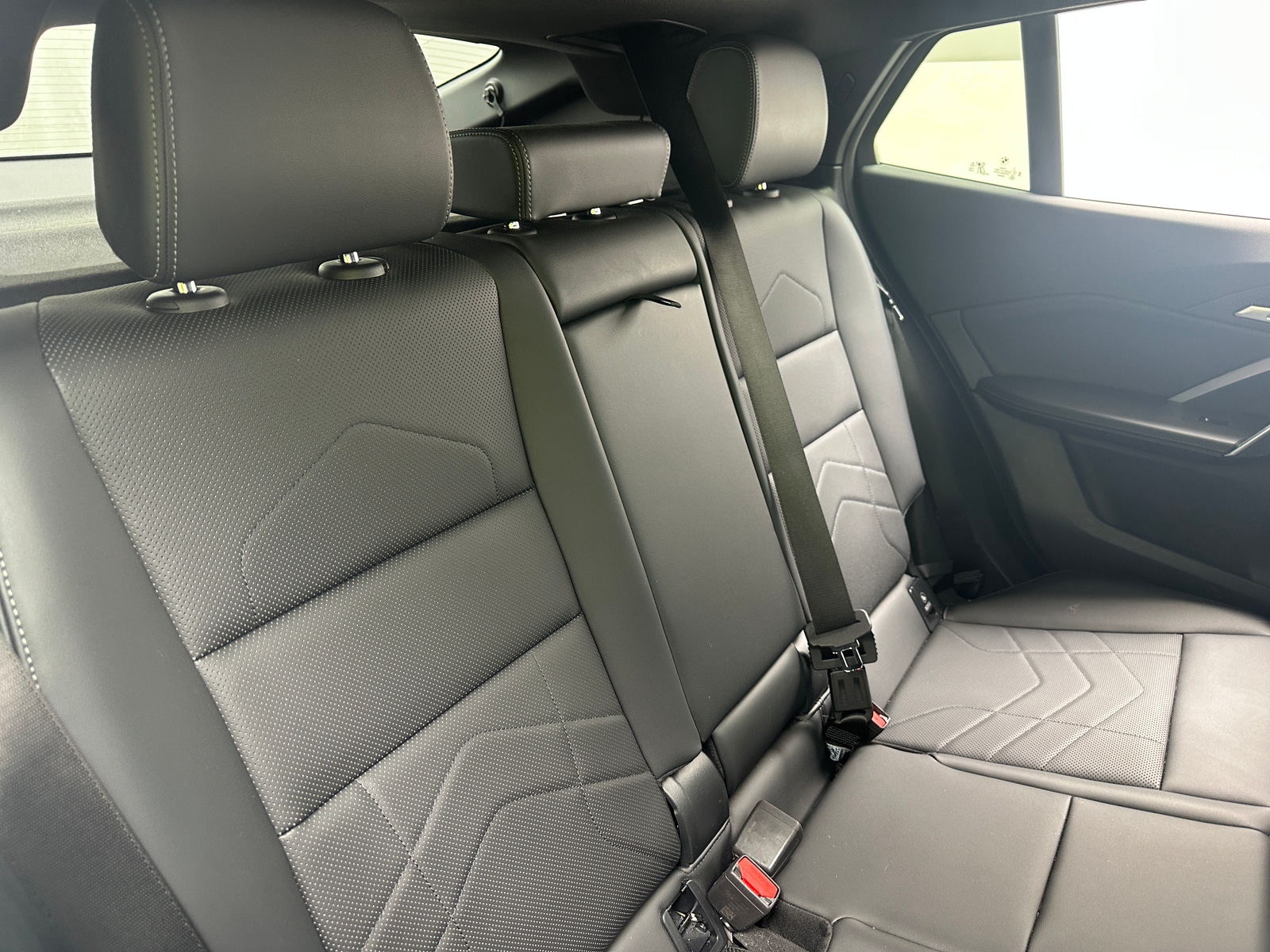 Thumbnail: 2025 BMW X2 - 5