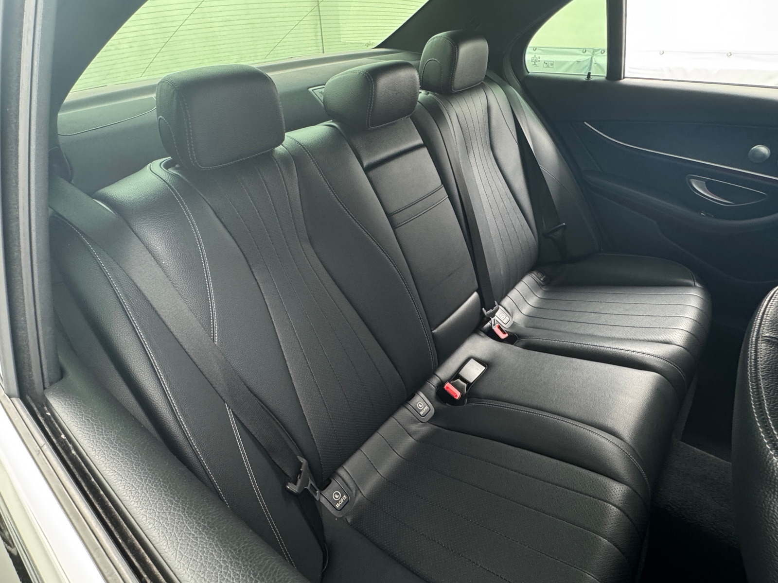 Thumbnail: 2017 Mercedes-Benz E-Class - 5