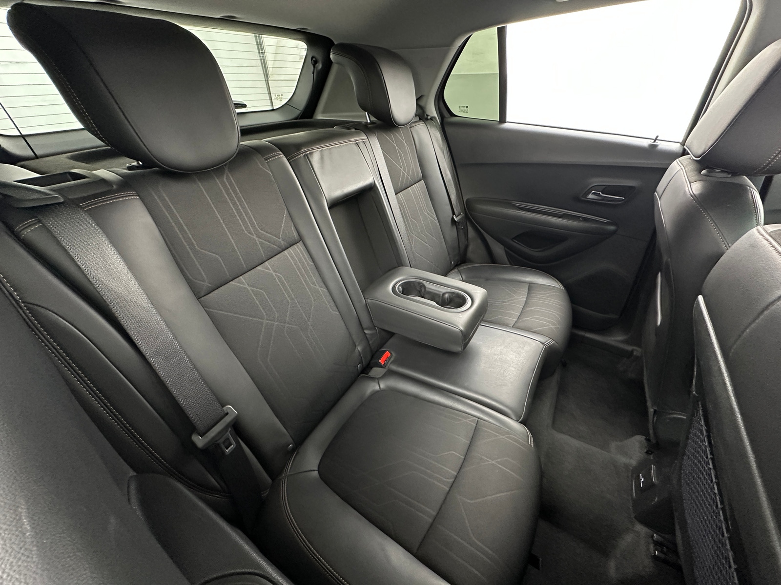 Thumbnail: 2022 Chevrolet Trax - 6