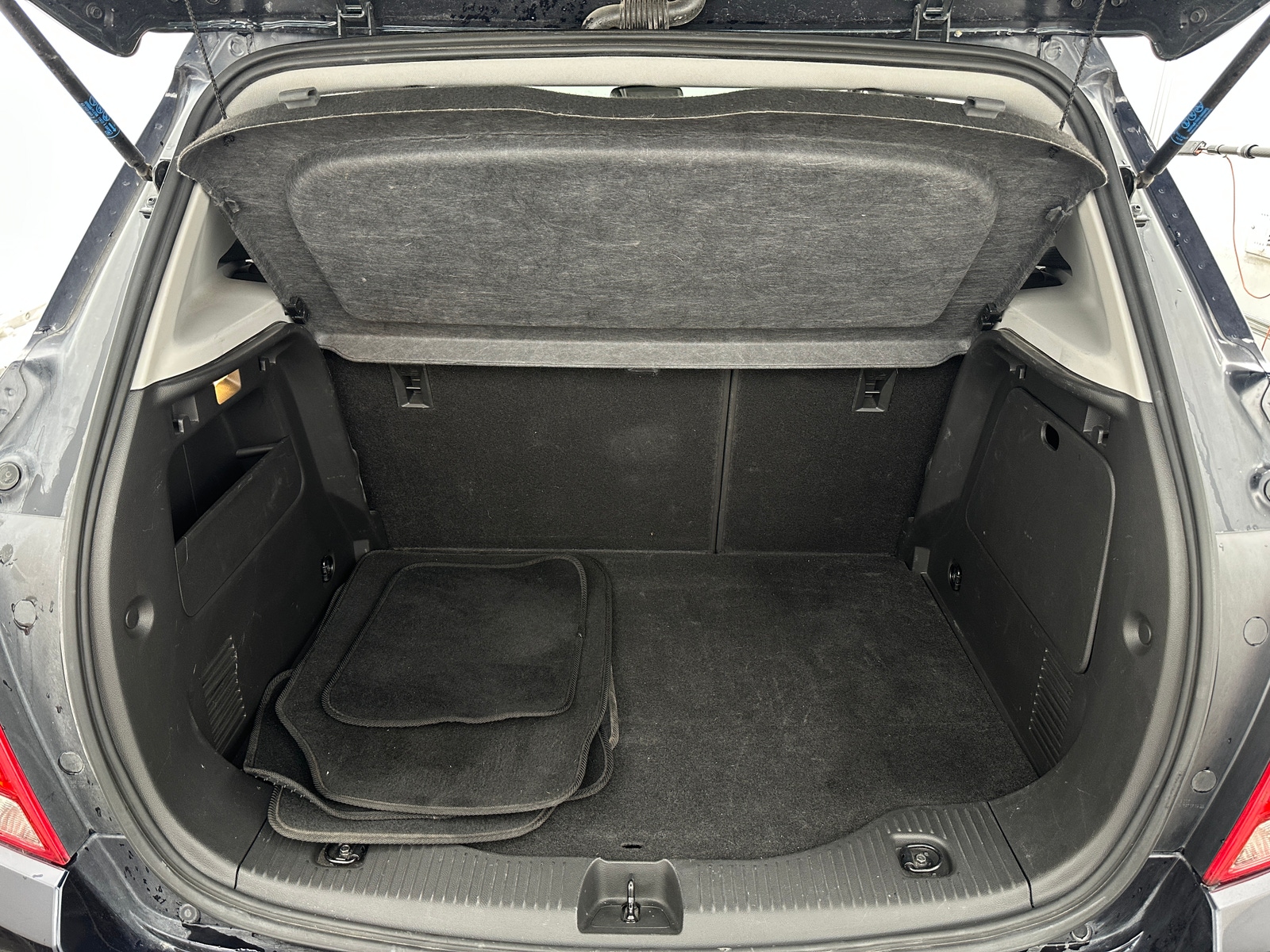 Thumbnail: 2022 Chevrolet Trax - 7