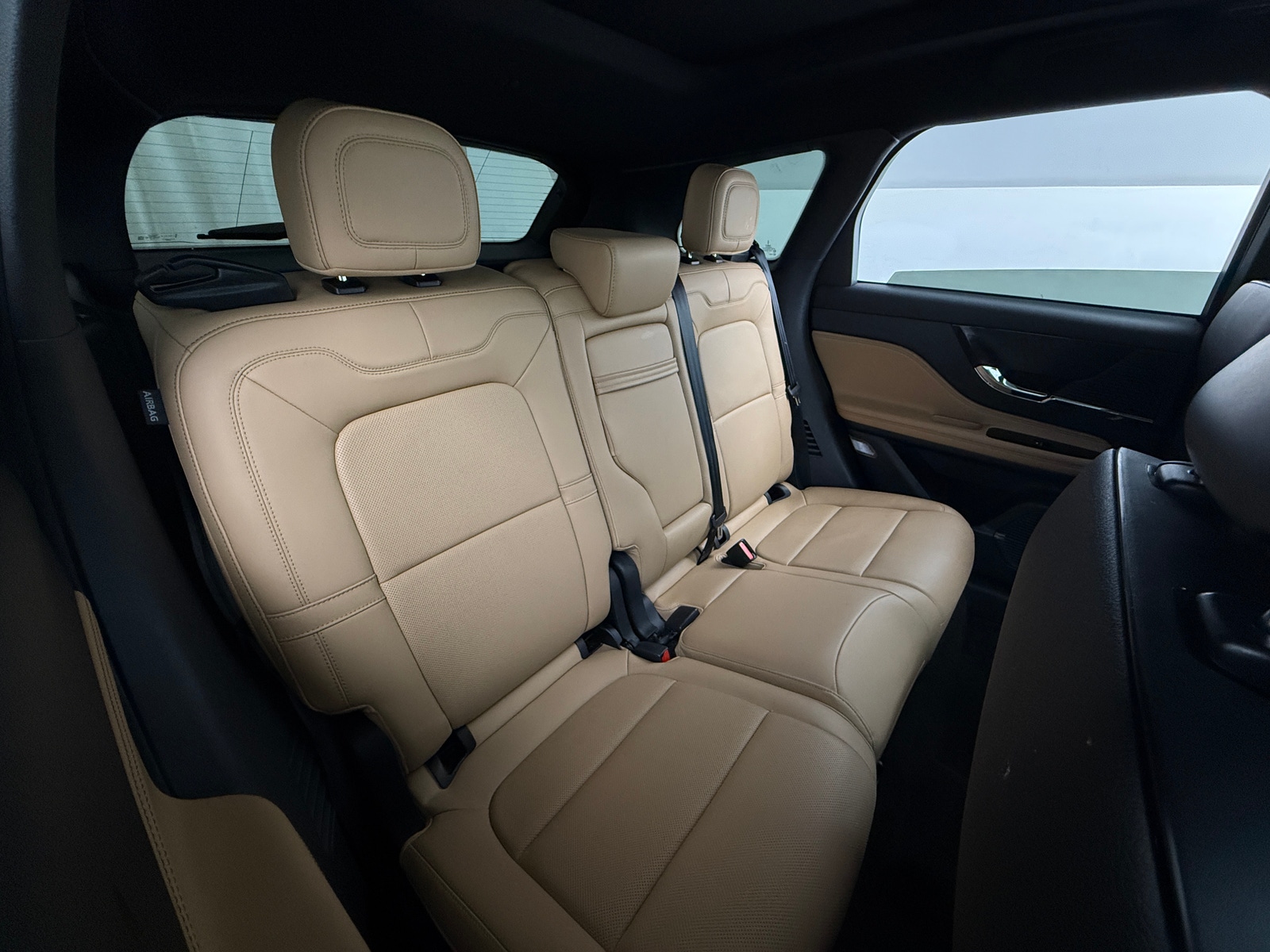 Thumbnail: 2022 Lincoln Corsair - 5