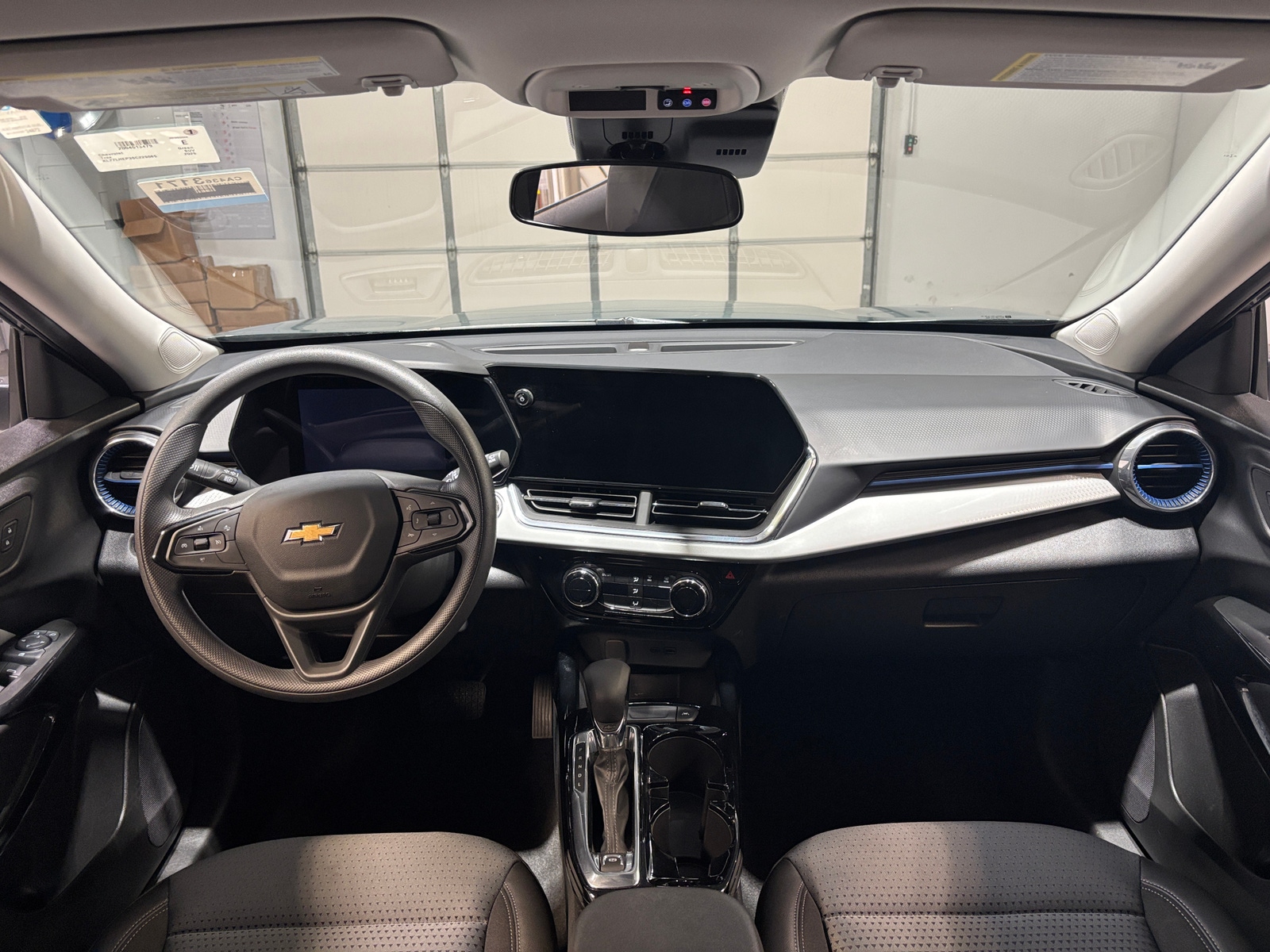 Thumbnail: 2025 Chevrolet Trax - 3