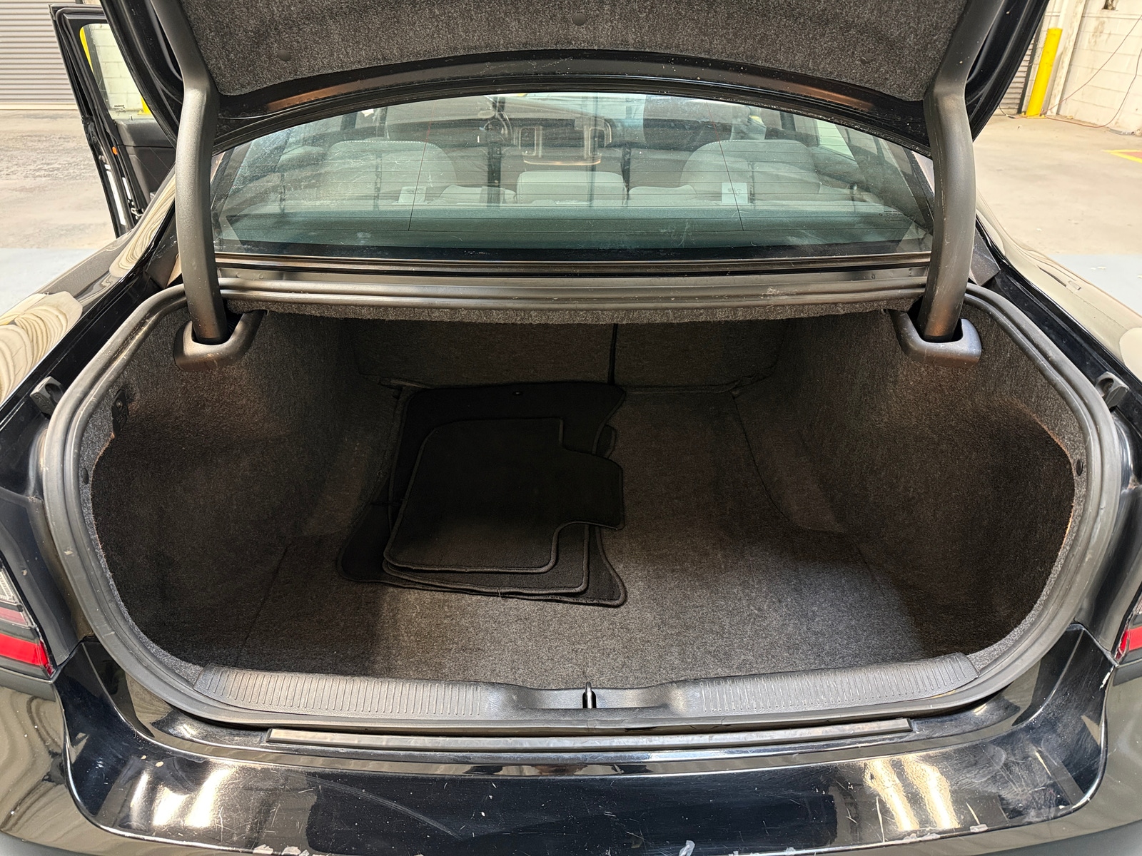 Thumbnail: 2022 Dodge Charger - 7