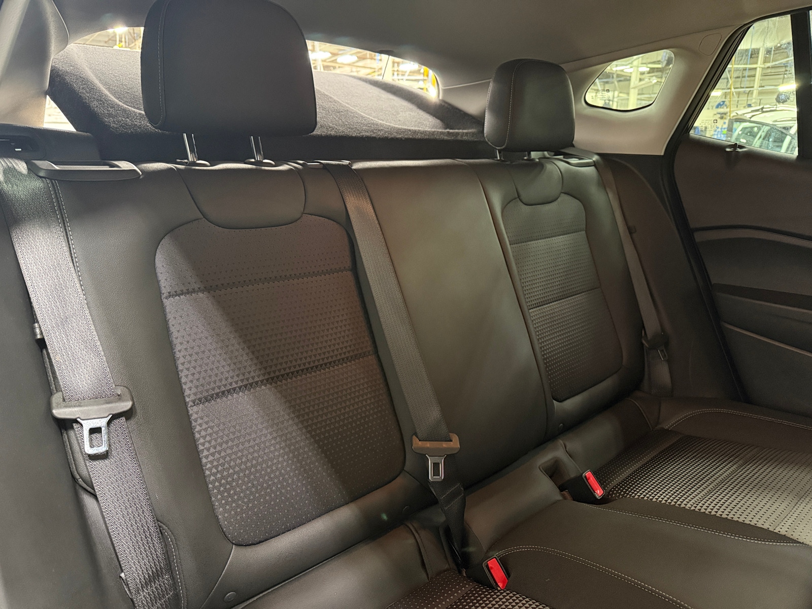 Thumbnail: 2025 Chevrolet Trax - 6