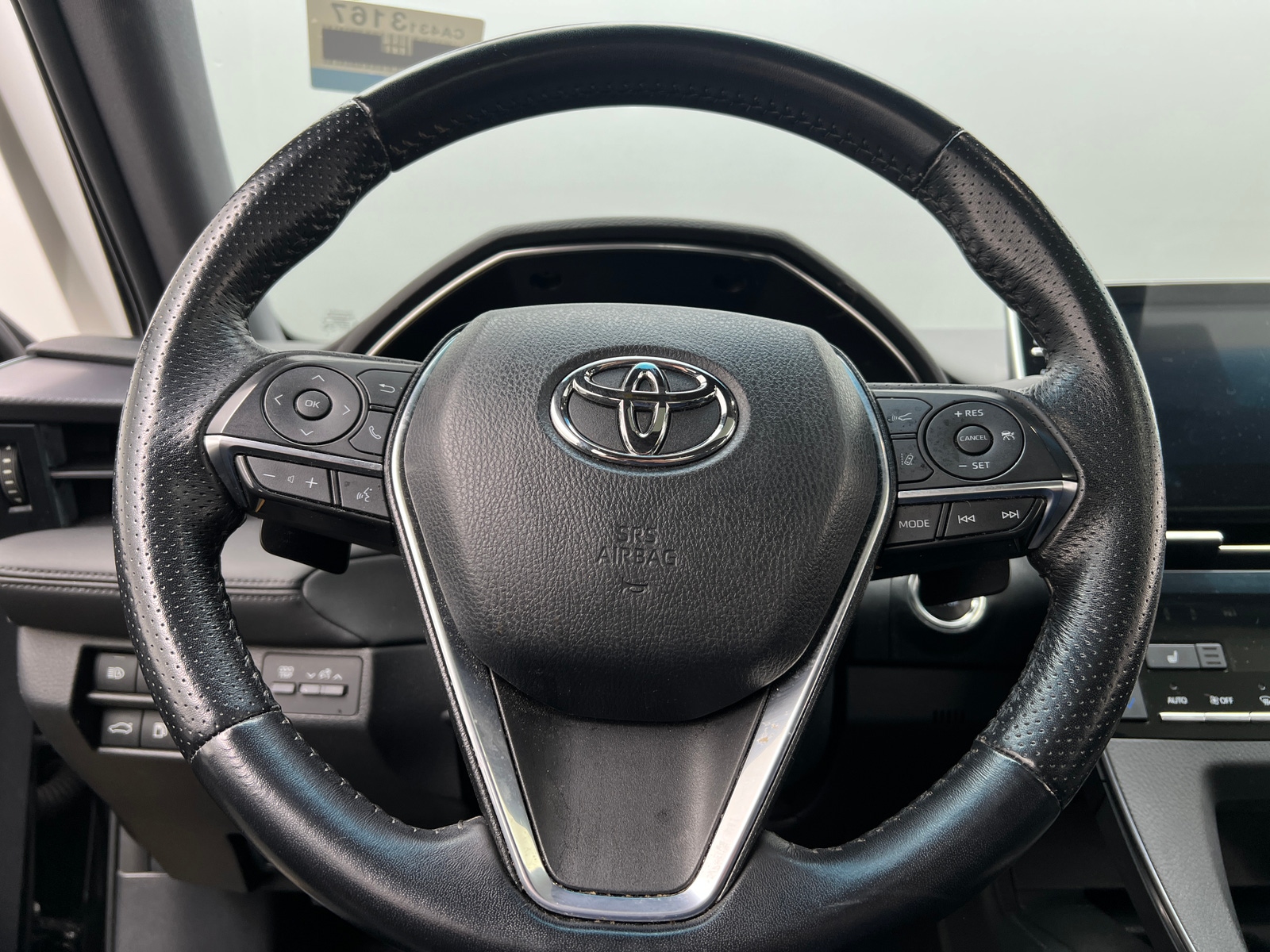 Thumbnail: 2019 Toyota Avalon - 4