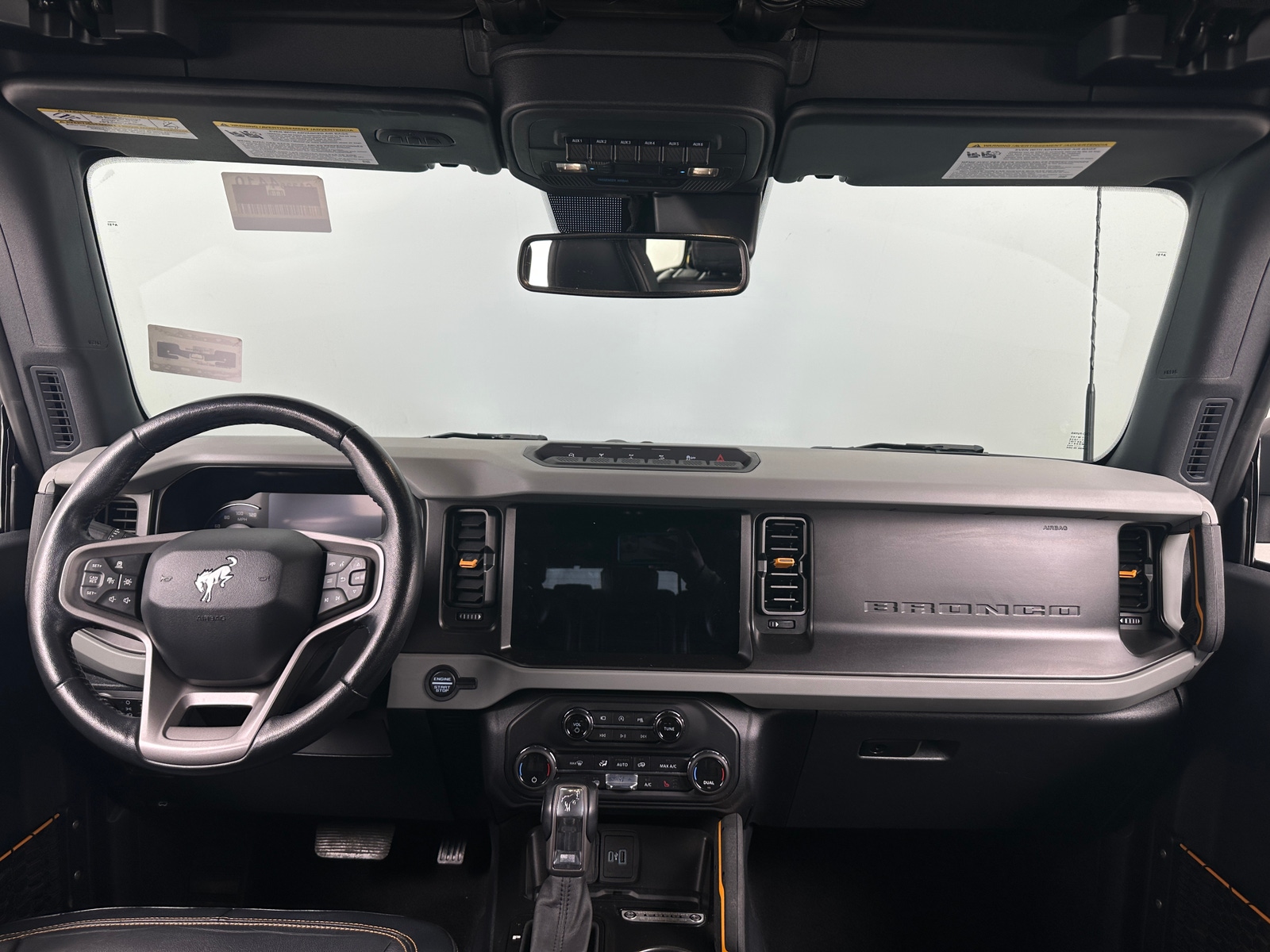 Thumbnail: 2021 Ford Bronco - 3