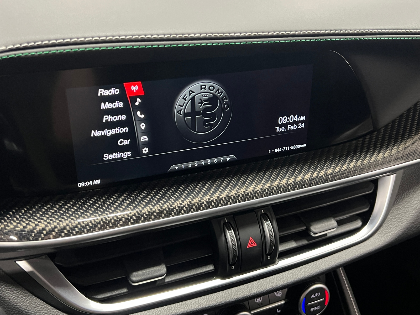 Thumbnail: 2019 Alfa Romeo Stelvio - 3