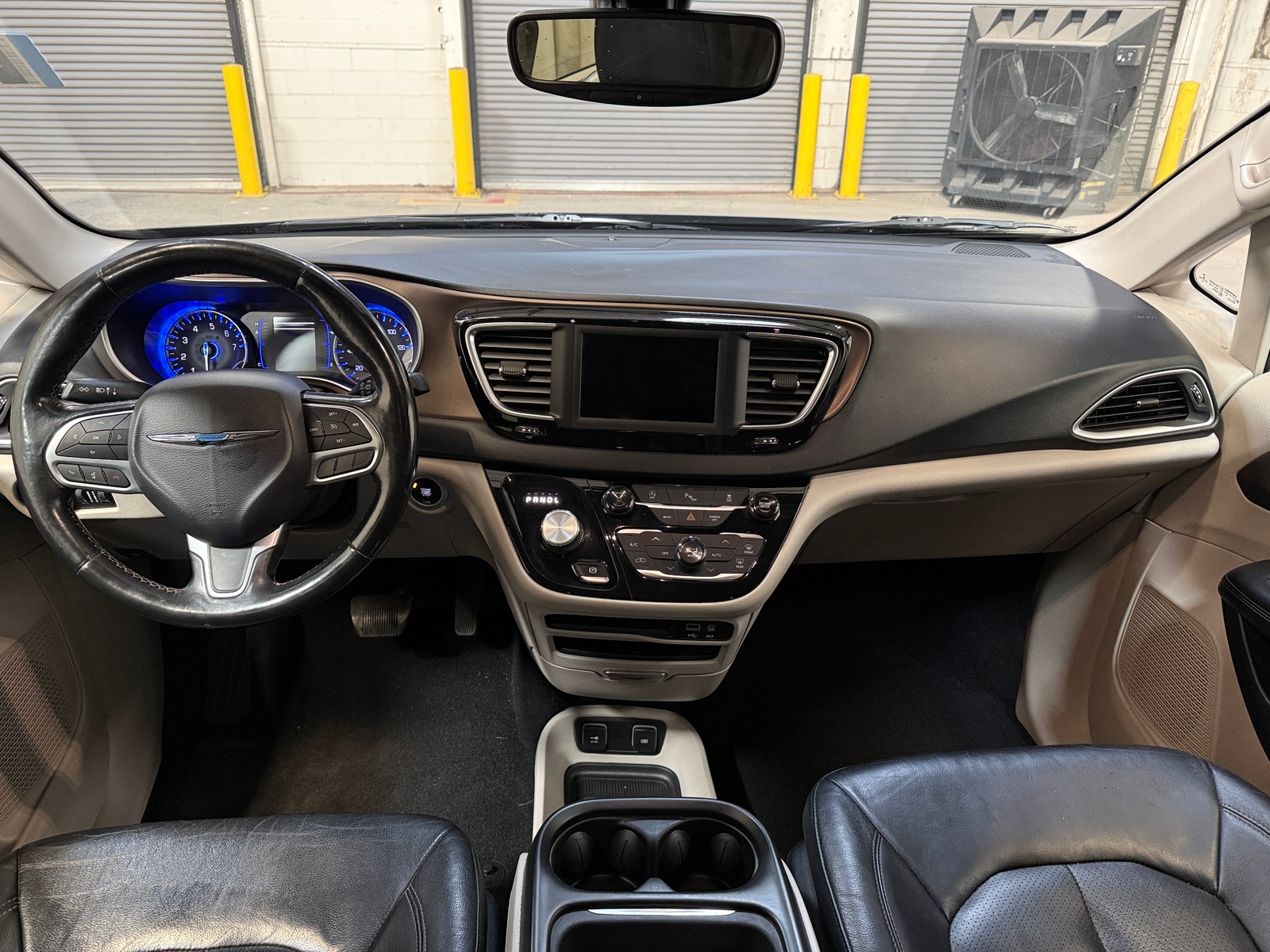 Thumbnail: 2019 Chrysler Pacifica - 2