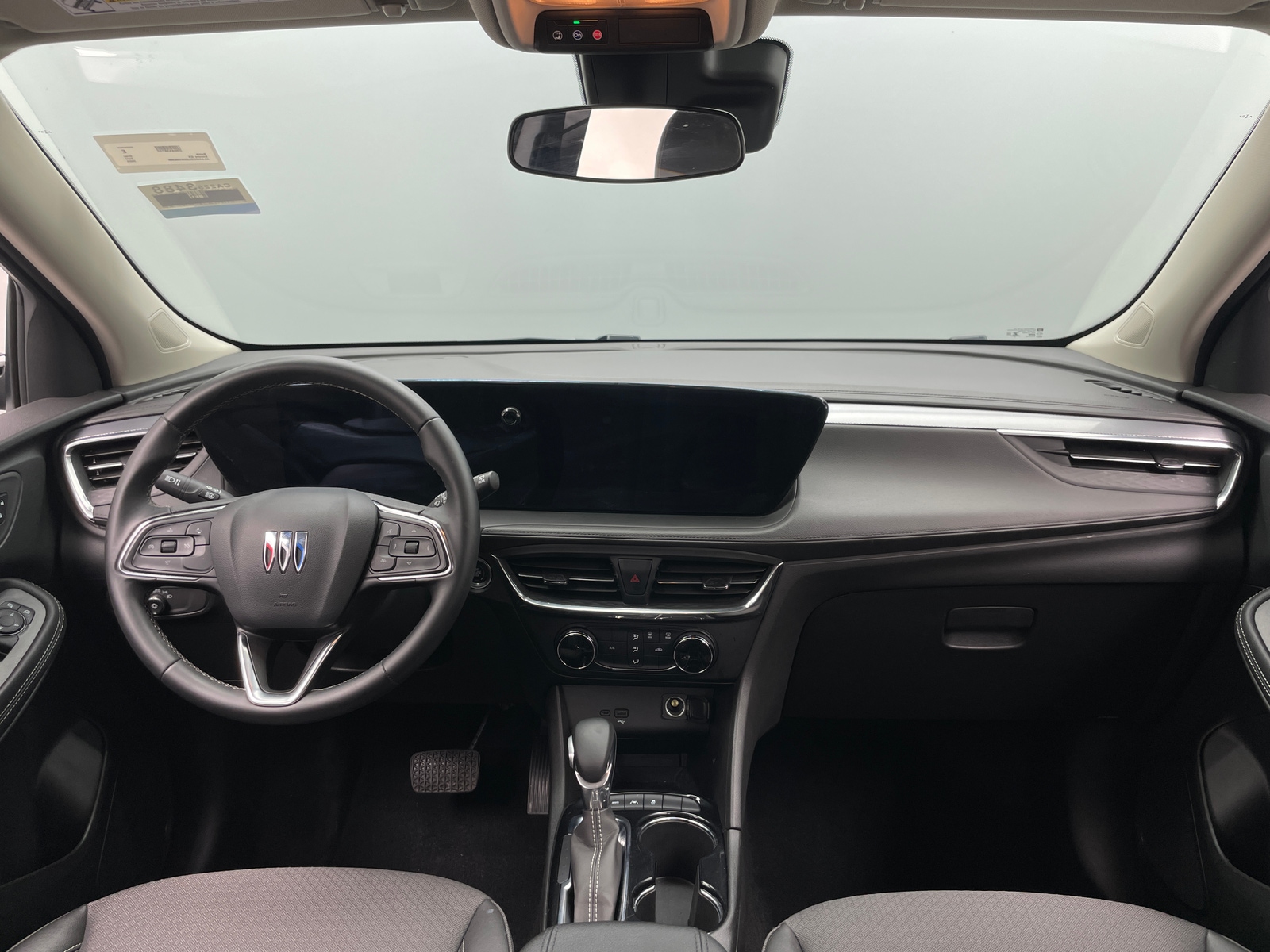 Thumbnail: 2025 Buick Encore GX - 3