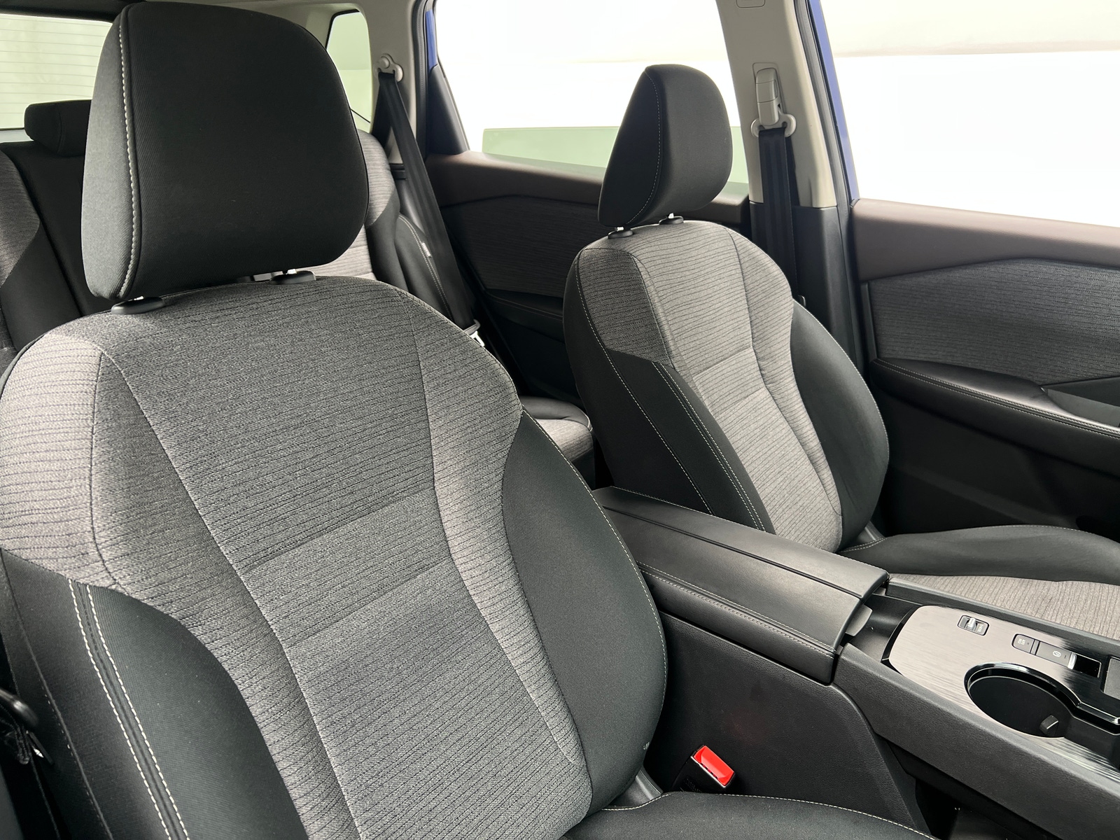 Thumbnail: 2022 Nissan Rogue - 2