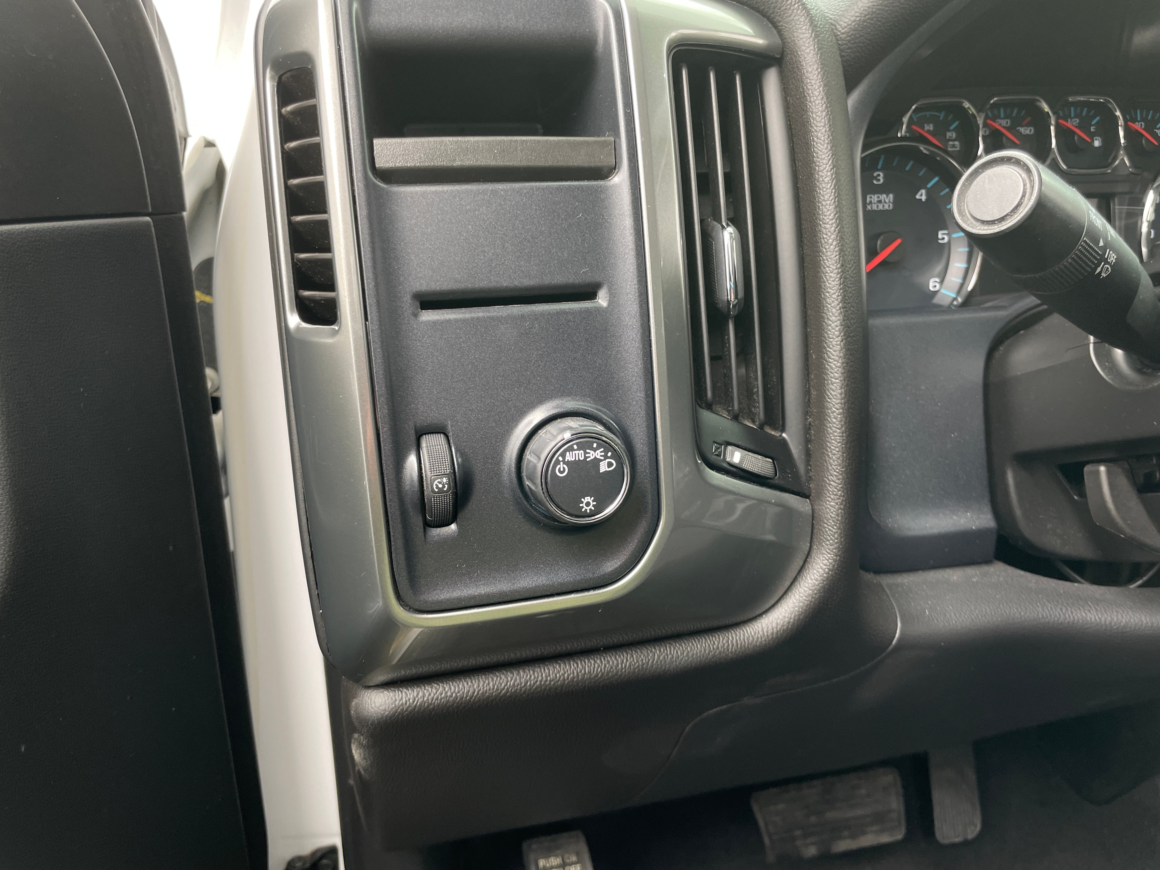 2019 Chevrolet Silverado 1500 LD