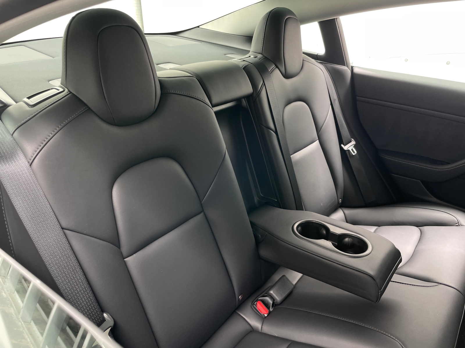 Thumbnail: 2022 Tesla Model 3 - 5