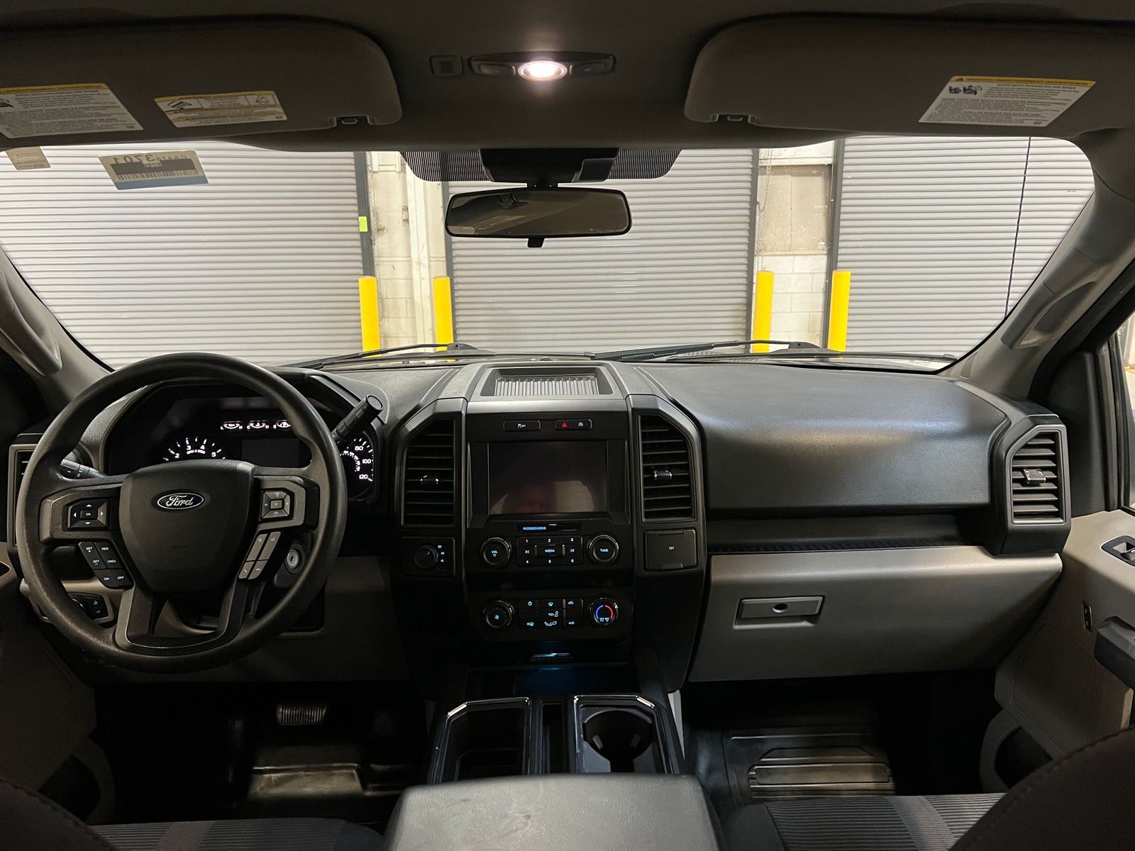 Thumbnail: 2020 Ford Econoline - 3