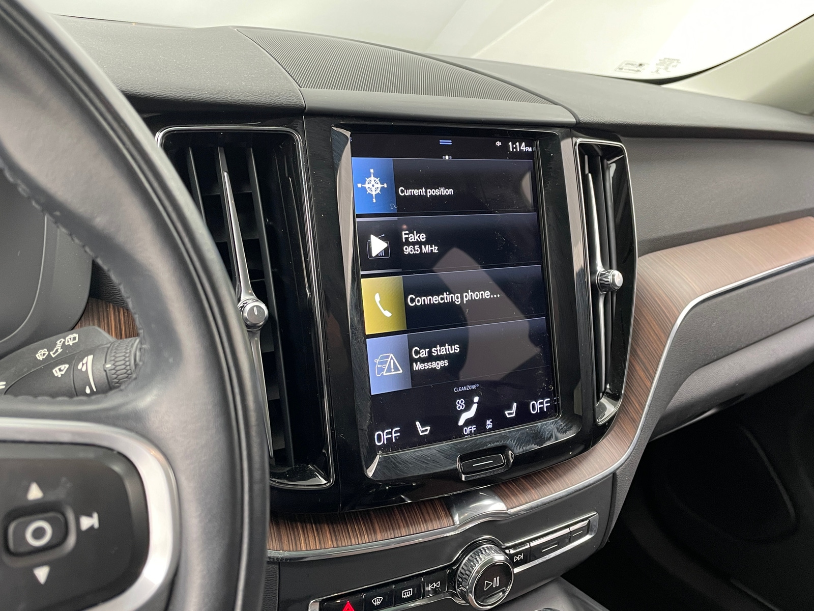 Thumbnail: 2021 Volvo XC60 - 3